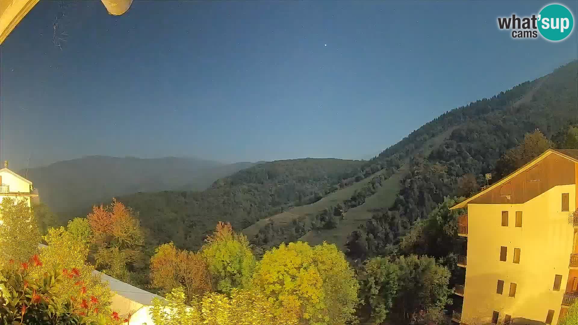 Cardini di Roburent – pogled na Monte Alpet