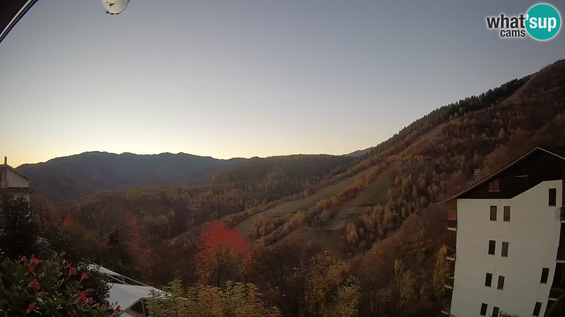 Cardini di Roburent – vista al Monte Alpet