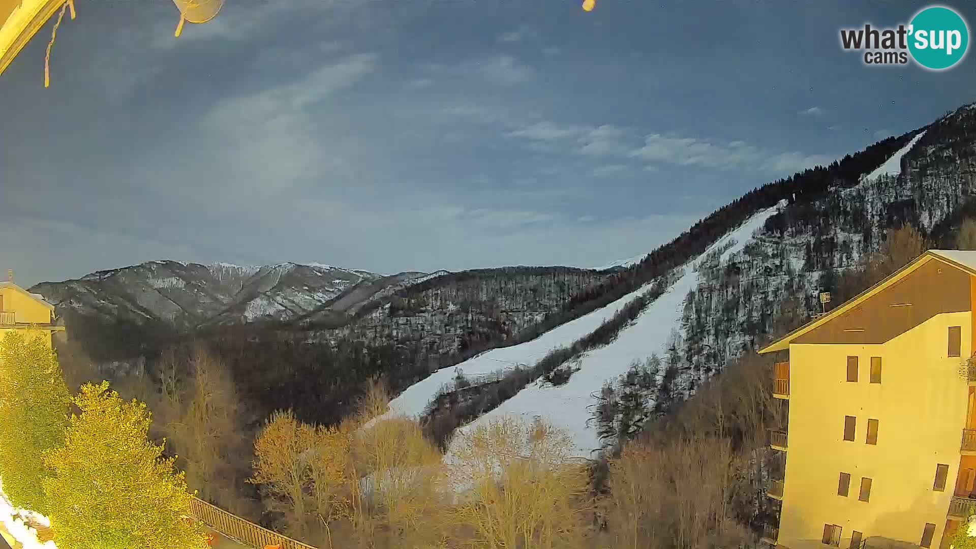 Cardini di Roburent – pogled na Monte Alpet