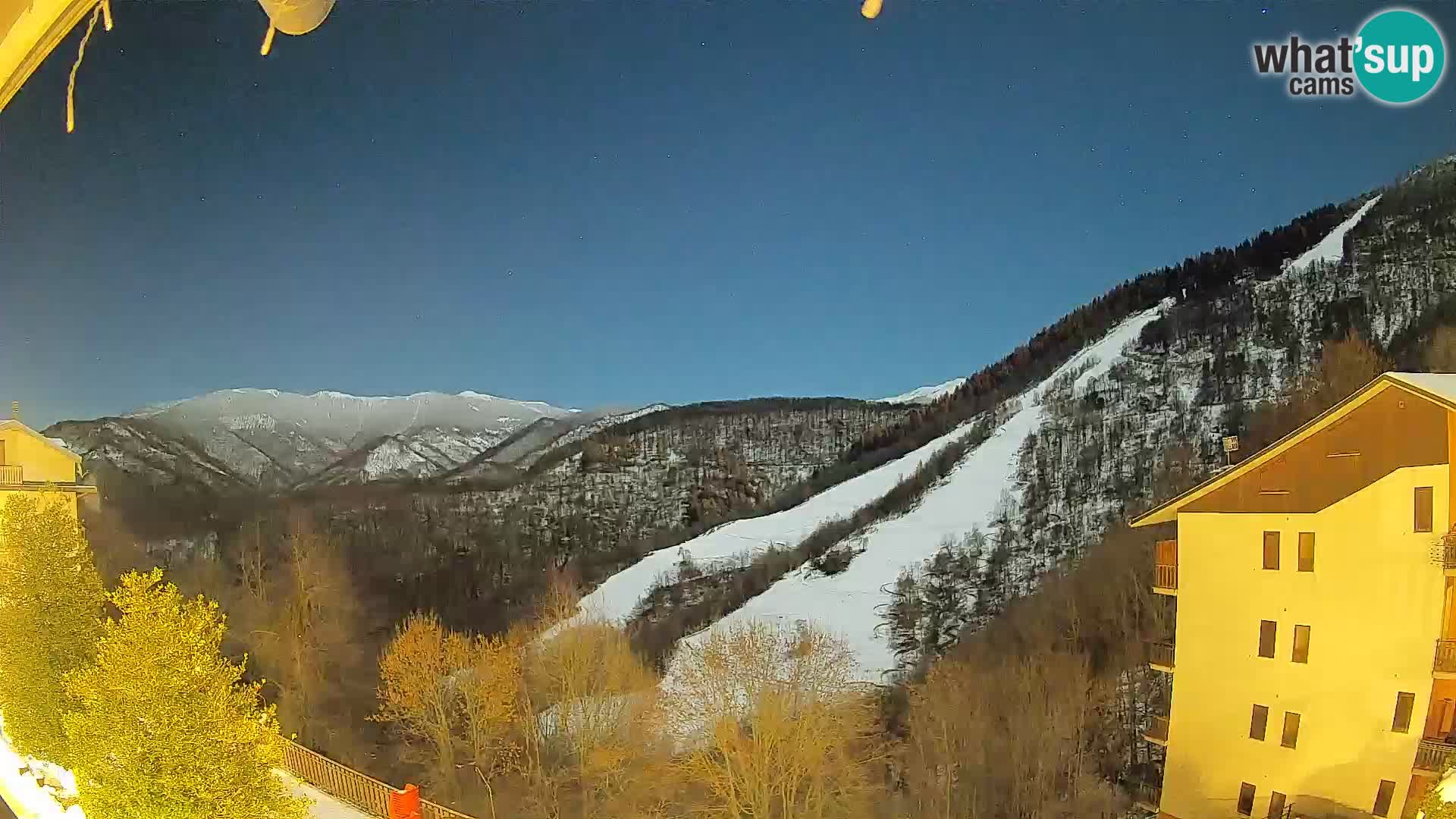 Cardini di Roburent – view to Monte Alpet