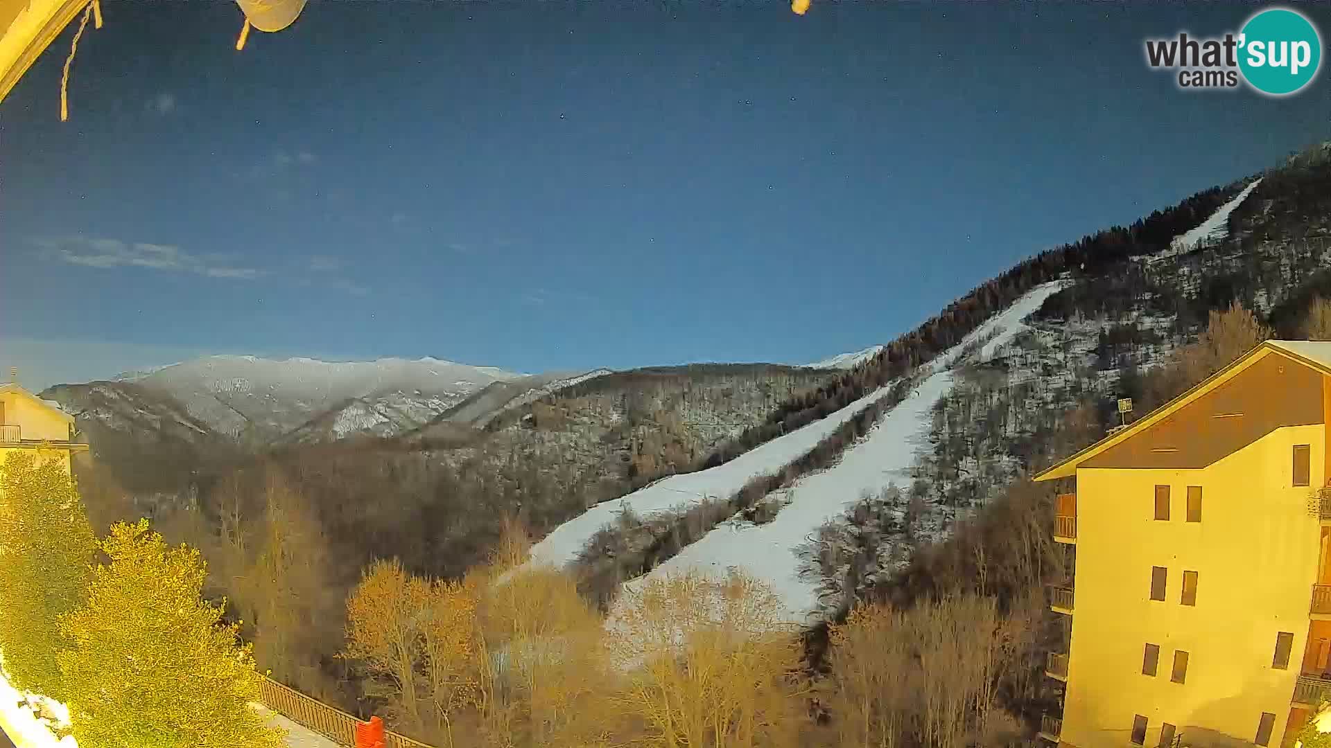 Cardini di Roburent – pogled na Monte Alpet