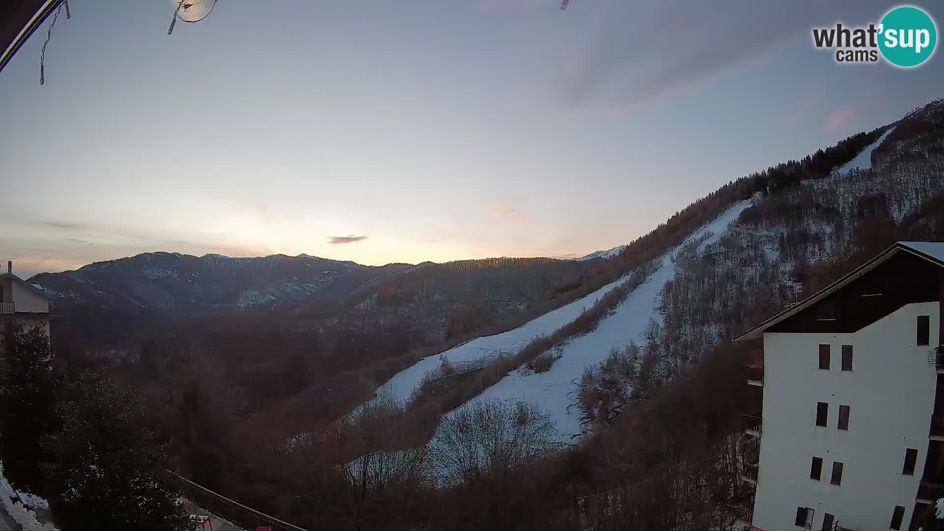 Cardini di Roburent – vista al Monte Alpet
