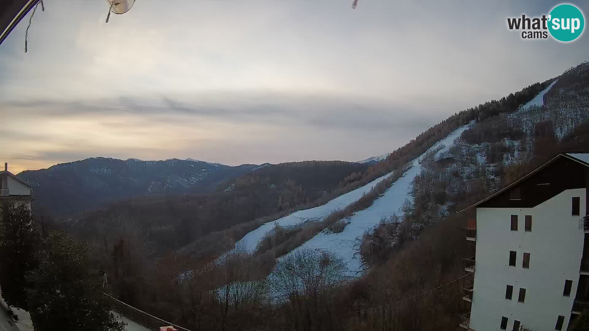 Cardini di Roburent – view to Monte Alpet