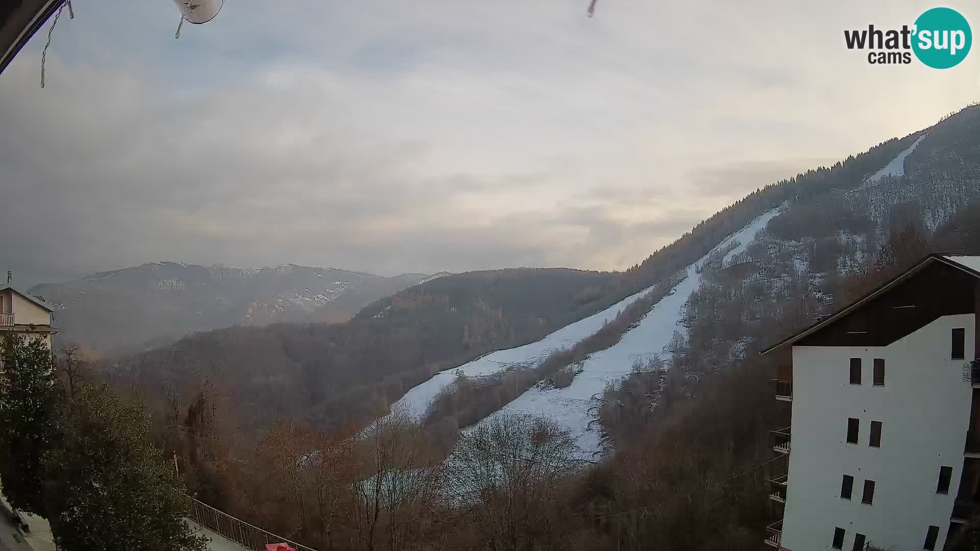 Cardini di Roburent – pogled na Monte Alpet