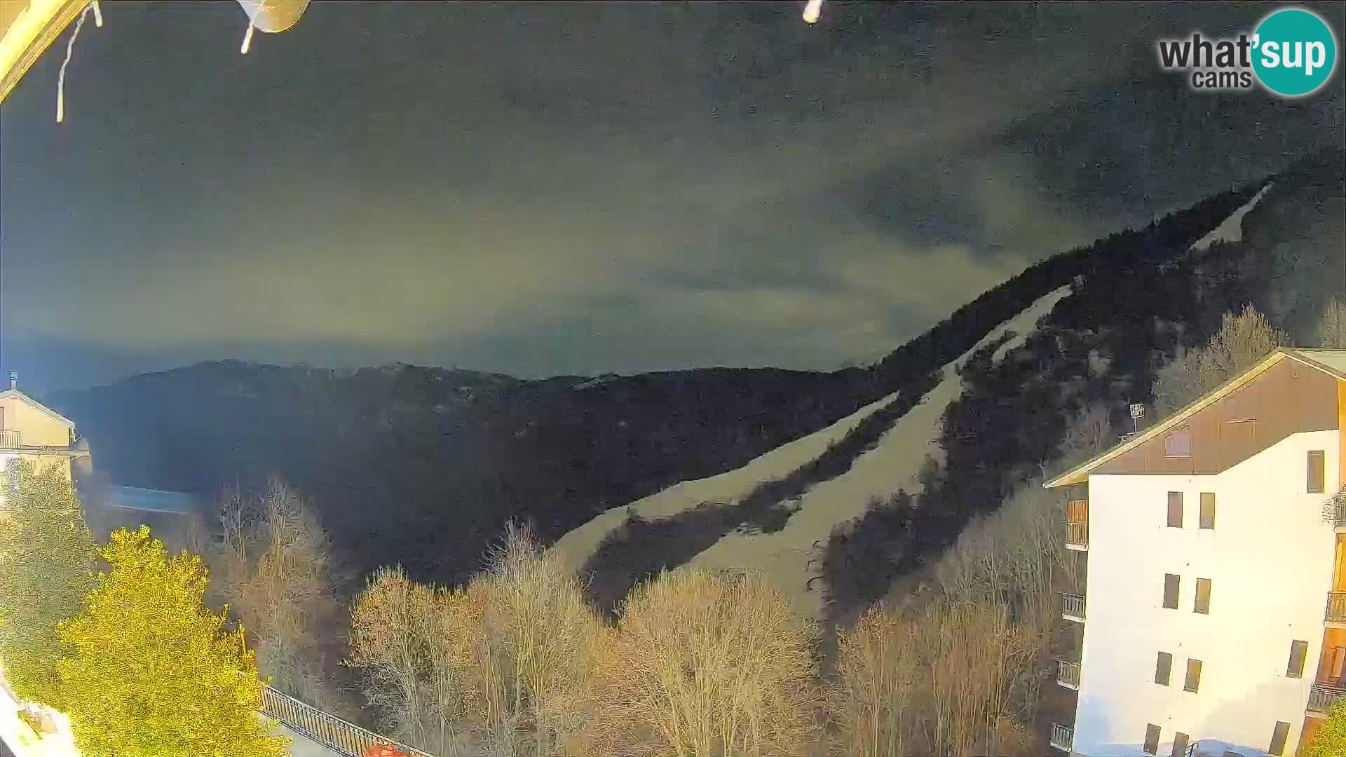 Cardini di Roburent – vista al Monte Alpet