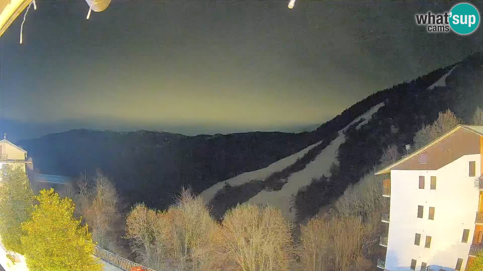 Cardini di Roburent – pogled na Monte Alpet