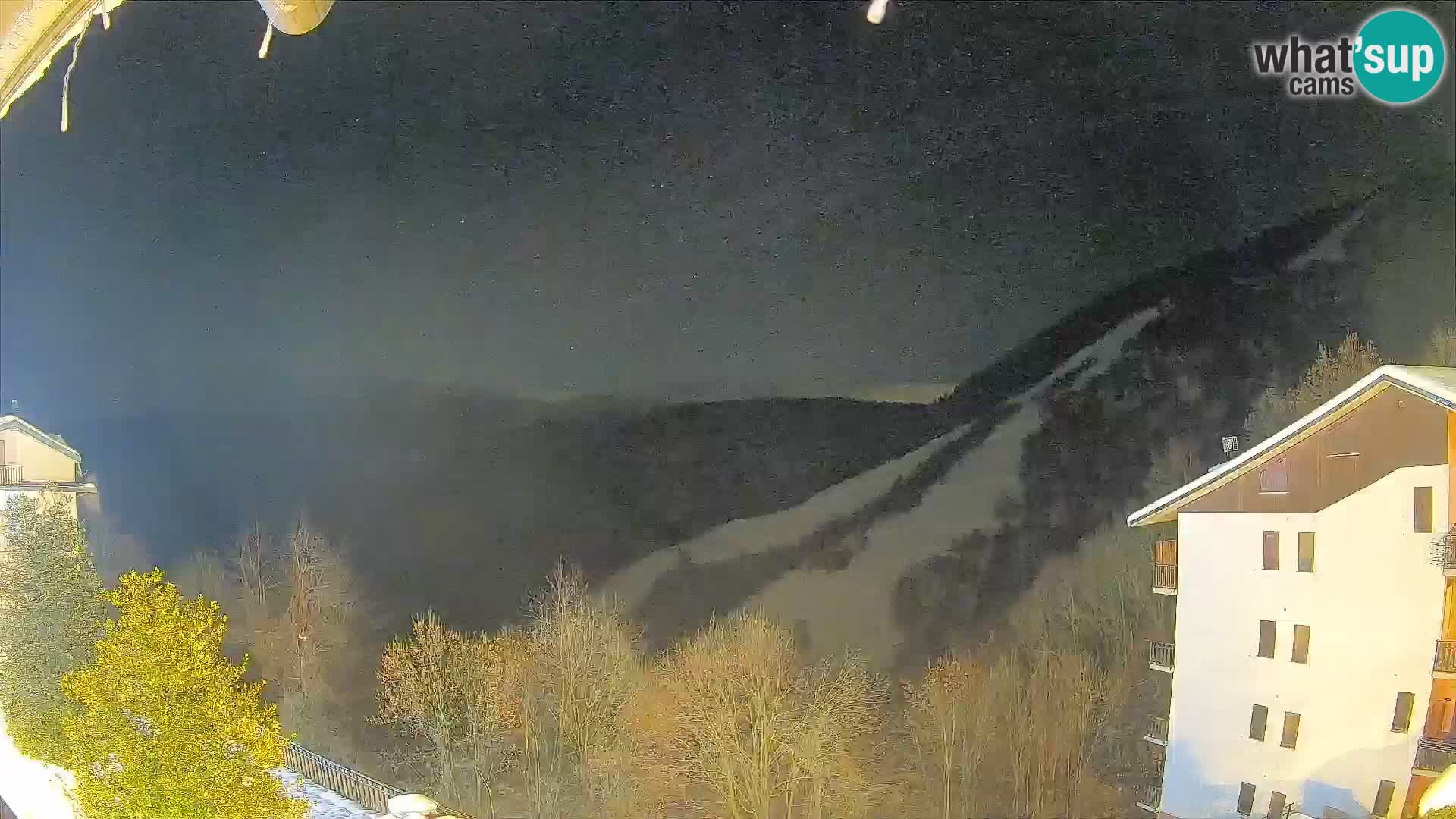 Cardini di Roburent – pogled na Monte Alpet