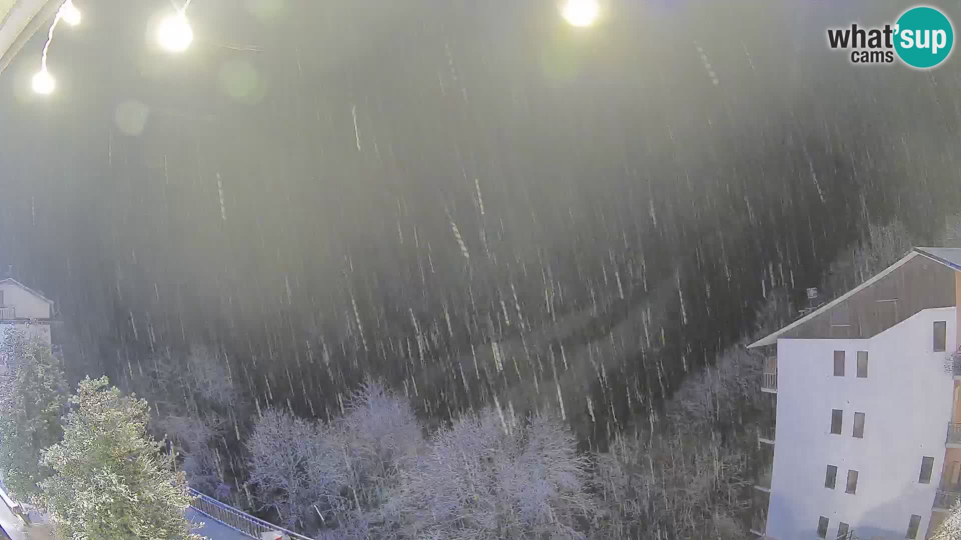 Cardini di Roburent – vista al Monte Alpet