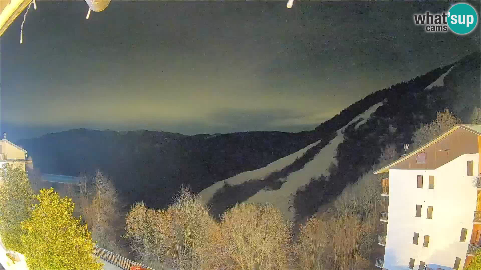 Cardini di Roburent – vista al Monte Alpet