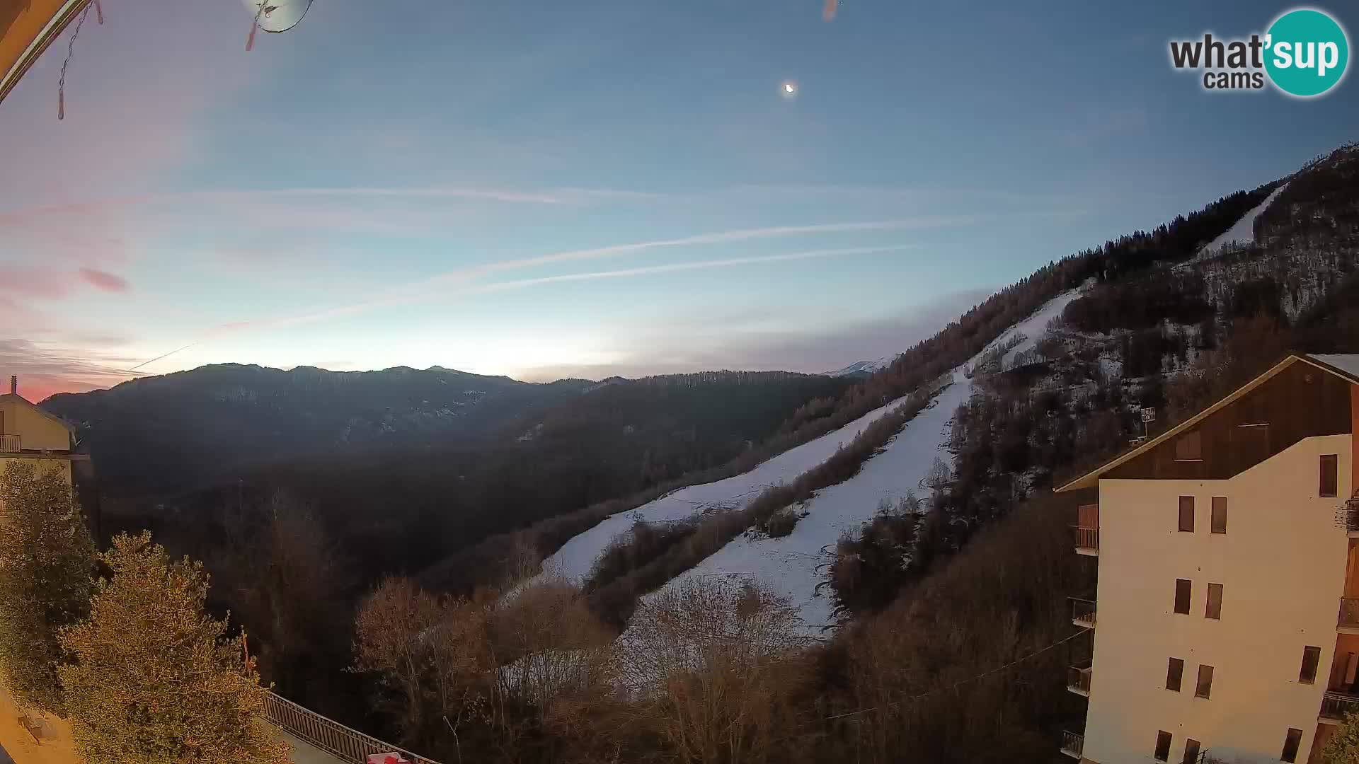 Cardini di Roburent – pogled na Monte Alpet