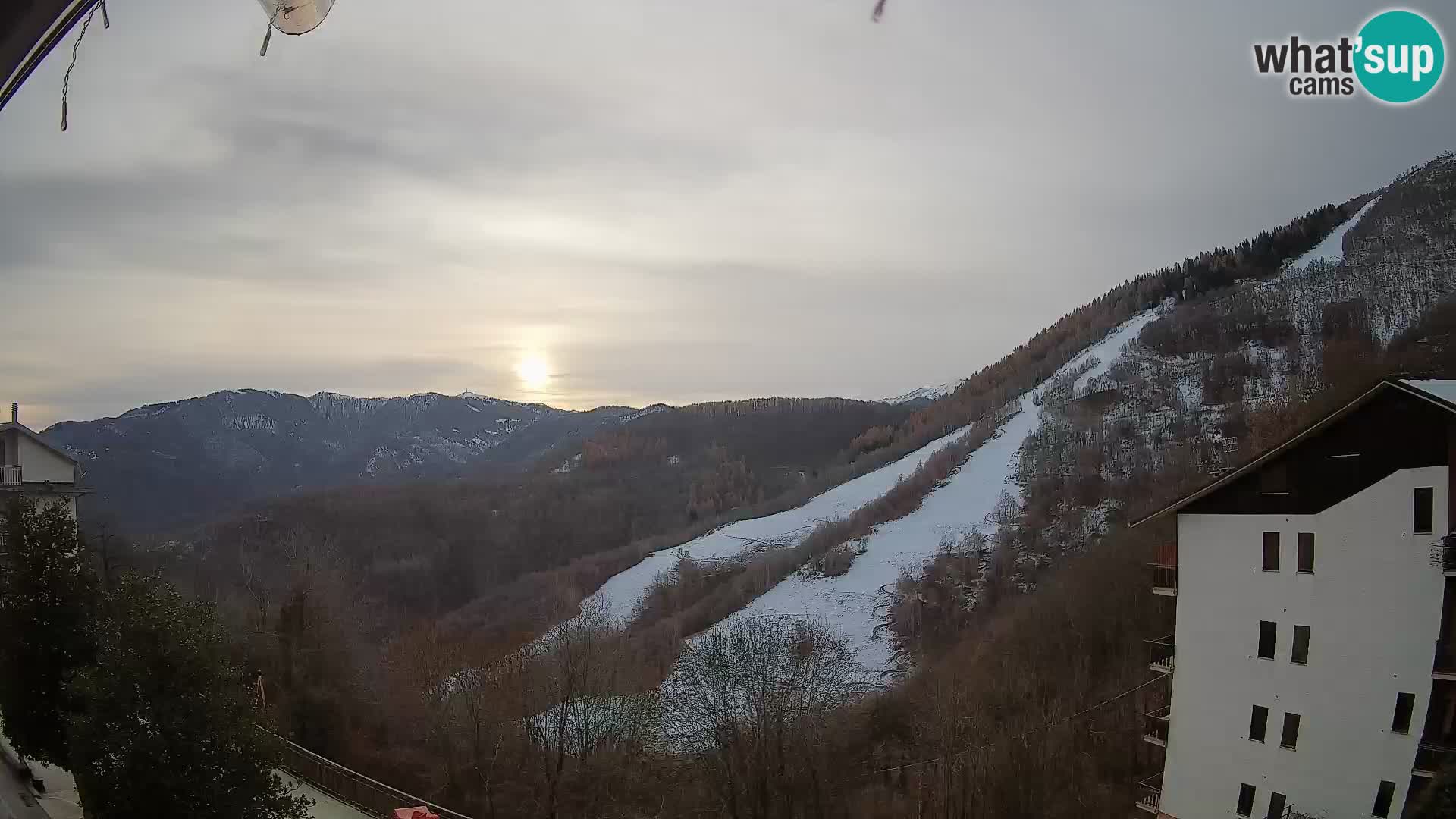 Cardini di Roburent – pogled na Monte Alpet