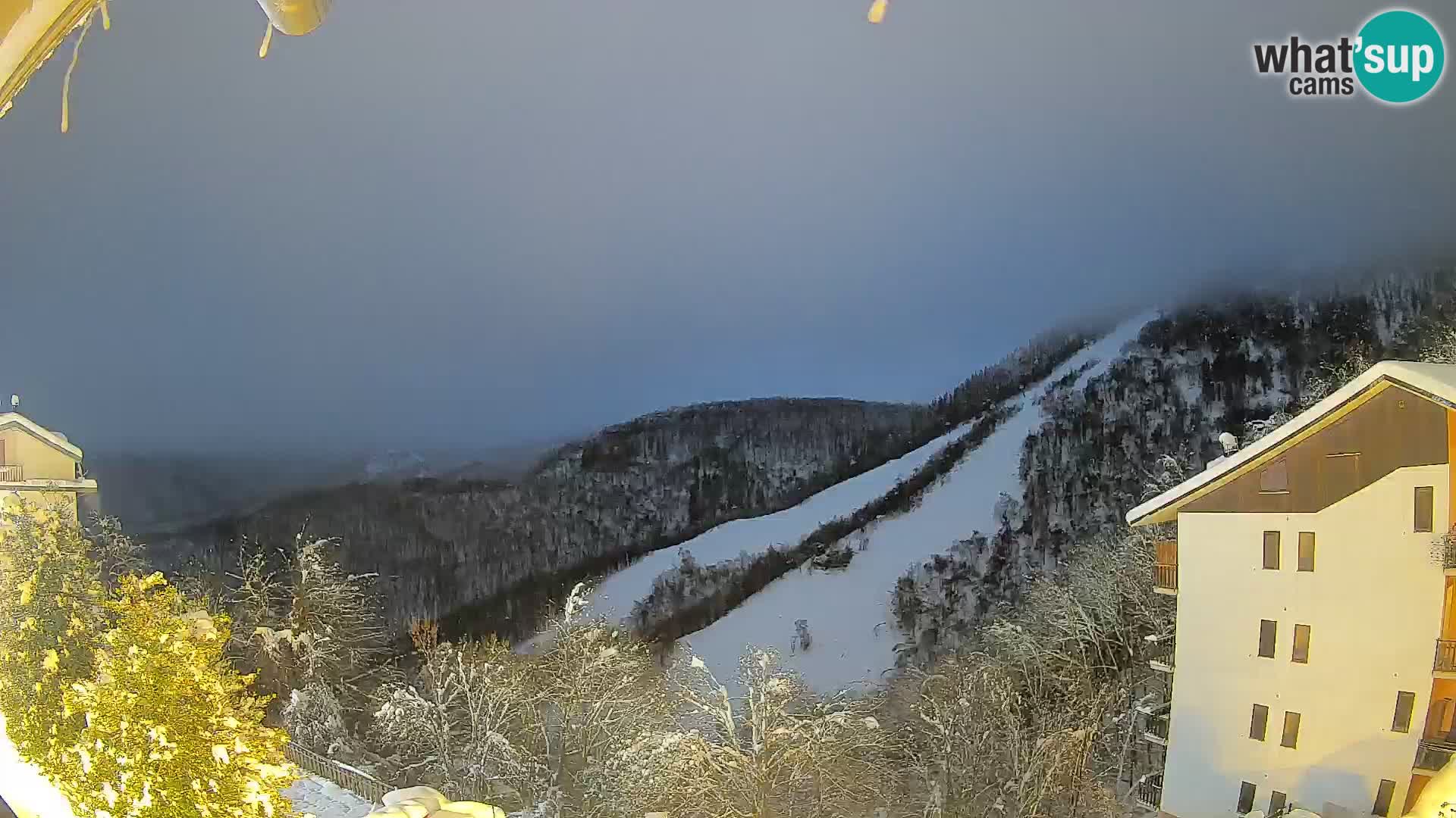 Cardini di Roburent – pogled na Monte Alpet