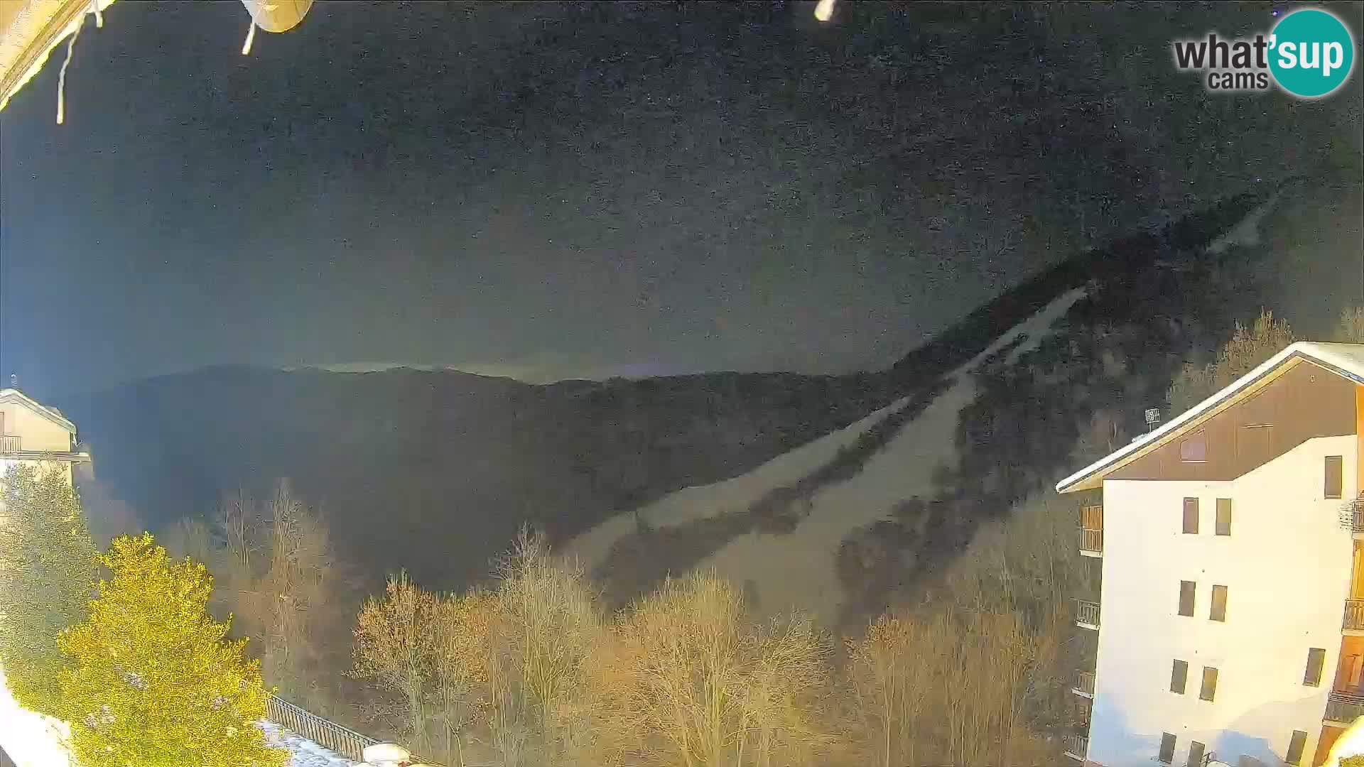 Cardini di Roburent – pogled na Monte Alpet