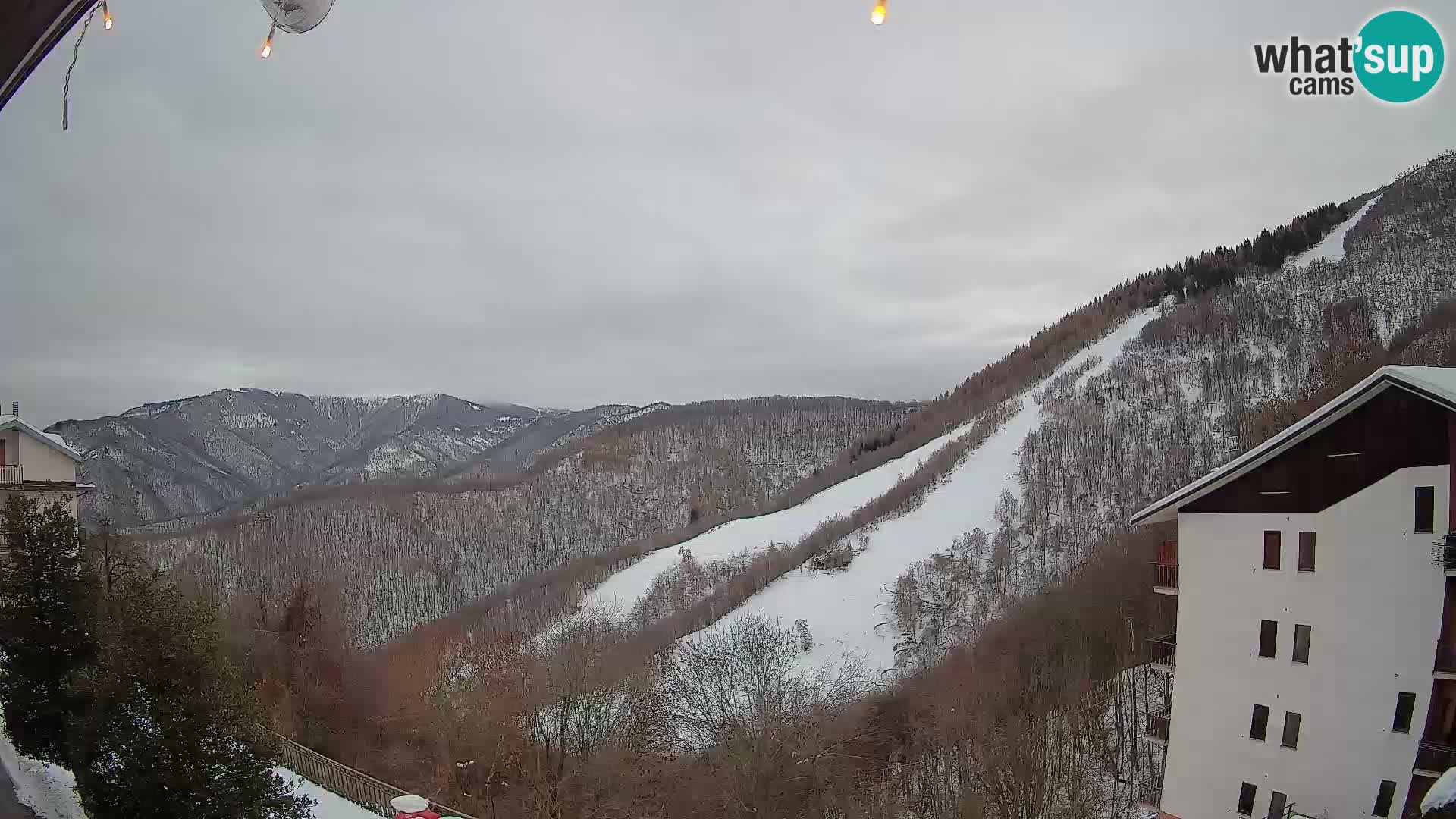 Cardini di Roburent – vista al Monte Alpet