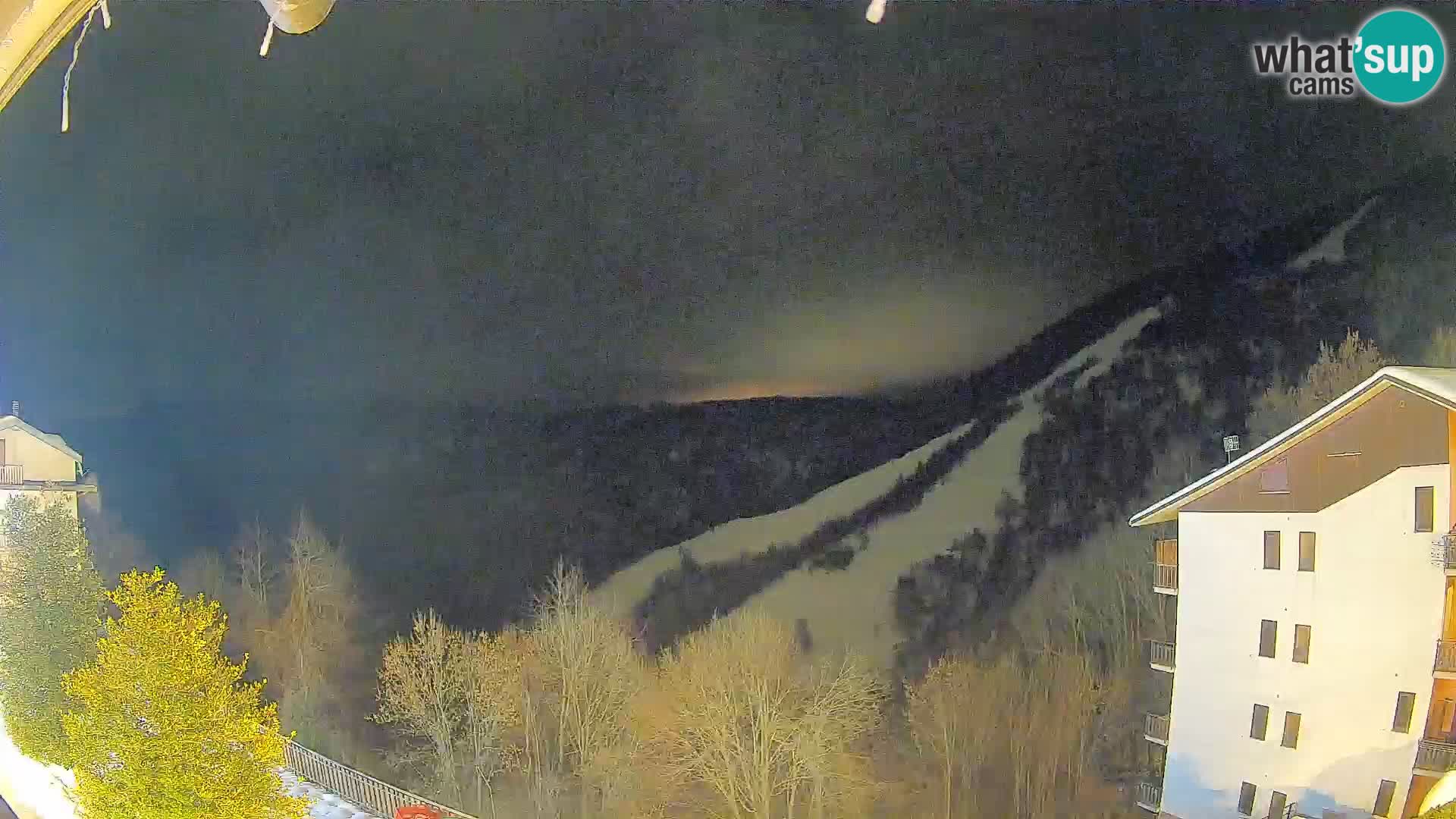 Cardini di Roburent – vista al Monte Alpet