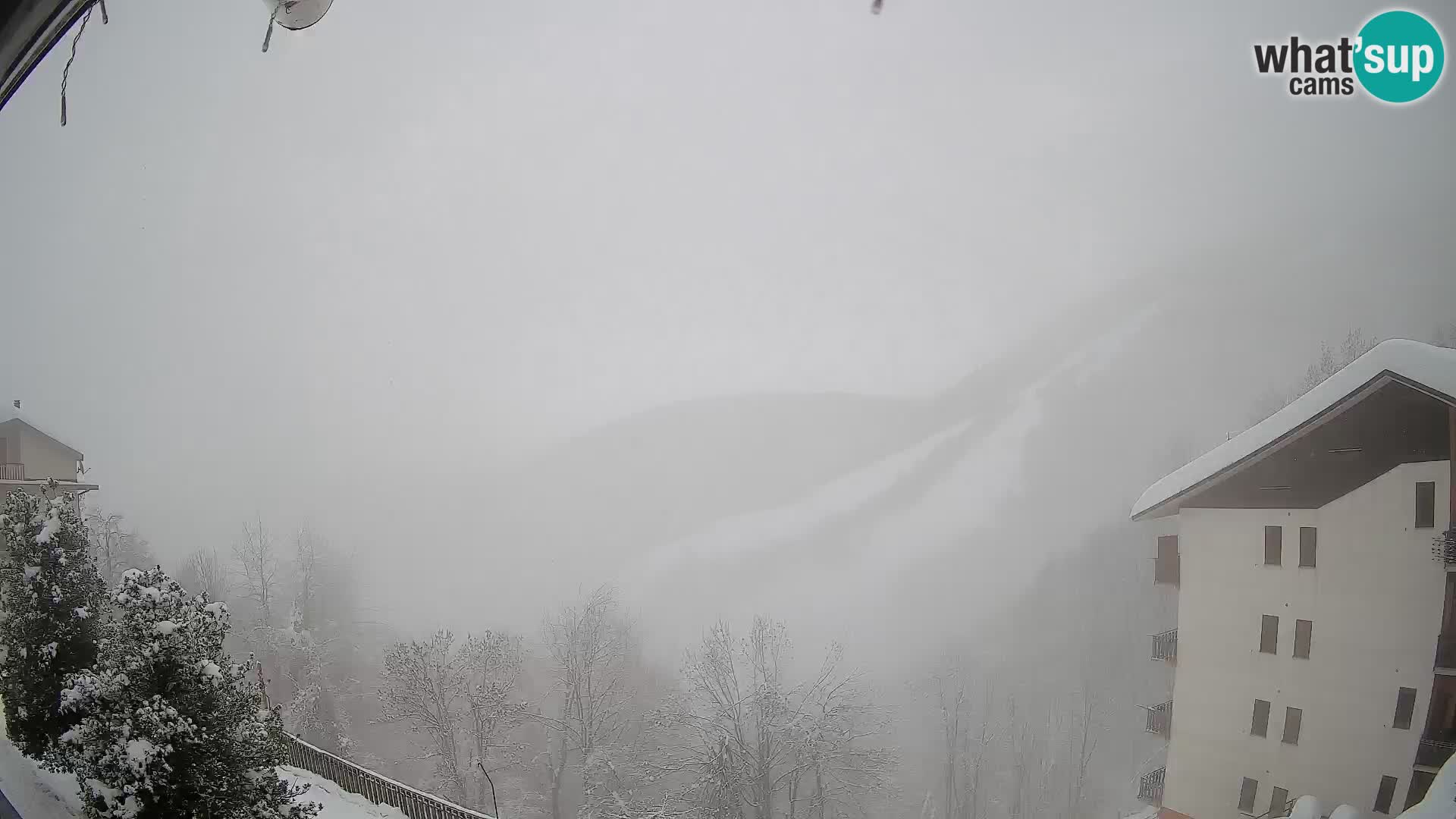 Cardini di Roburent – pogled na Monte Alpet