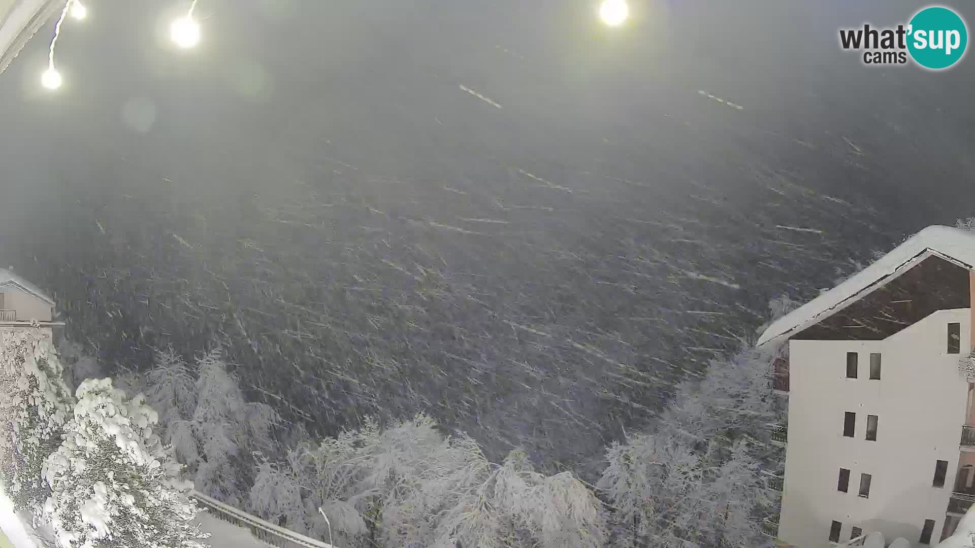 Cardini di Roburent – vista al Monte Alpet