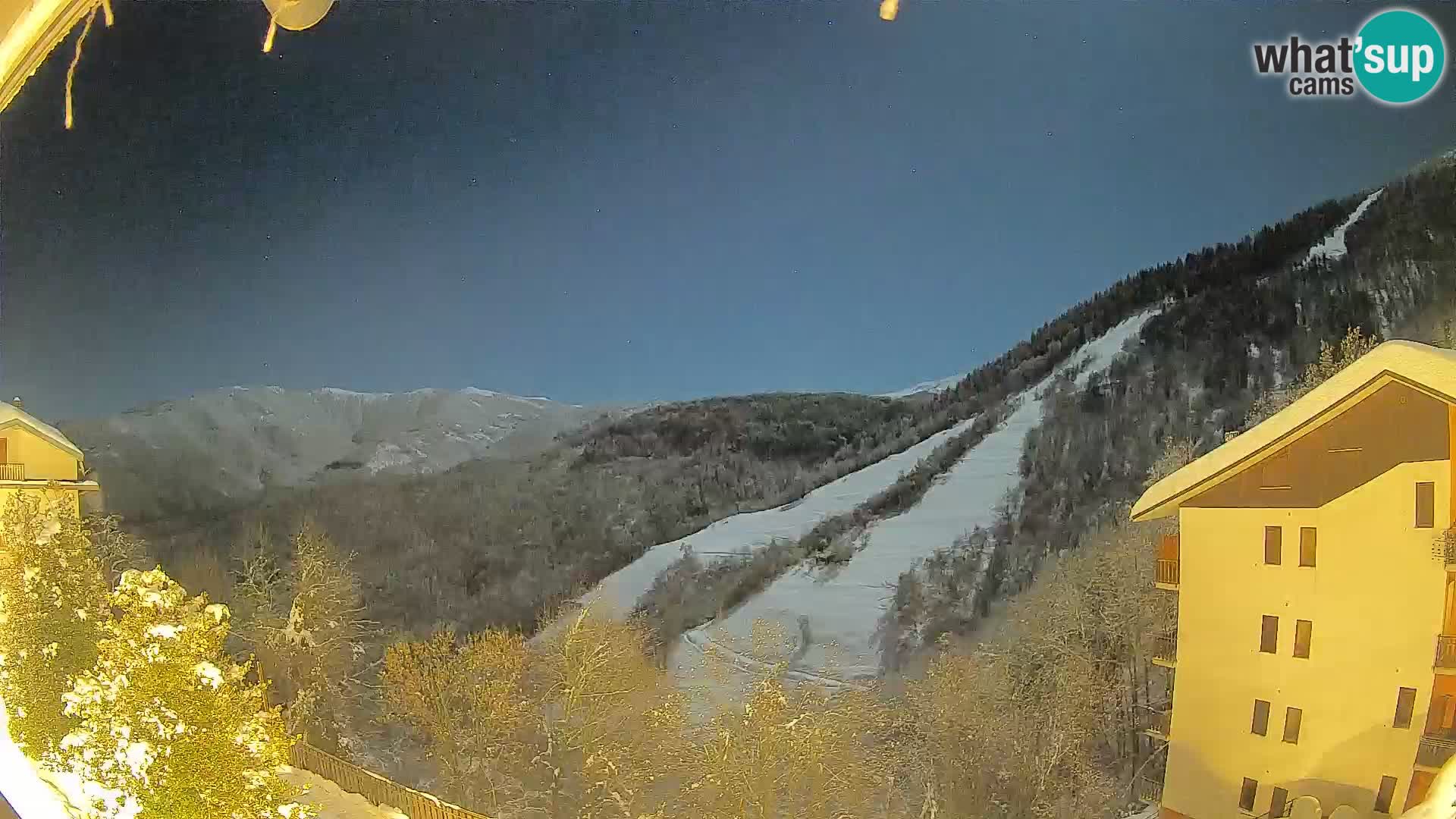 Cardini di Roburent – pogled na Monte Alpet