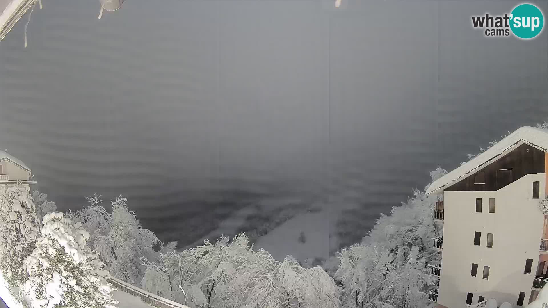 Cardini di Roburent – vista al Monte Alpet