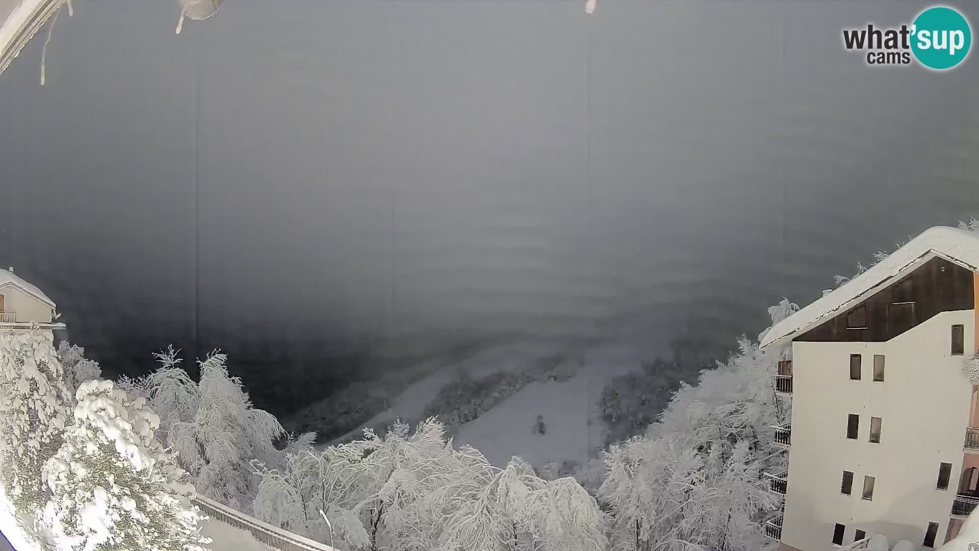 Cardini di Roburent – vista al Monte Alpet