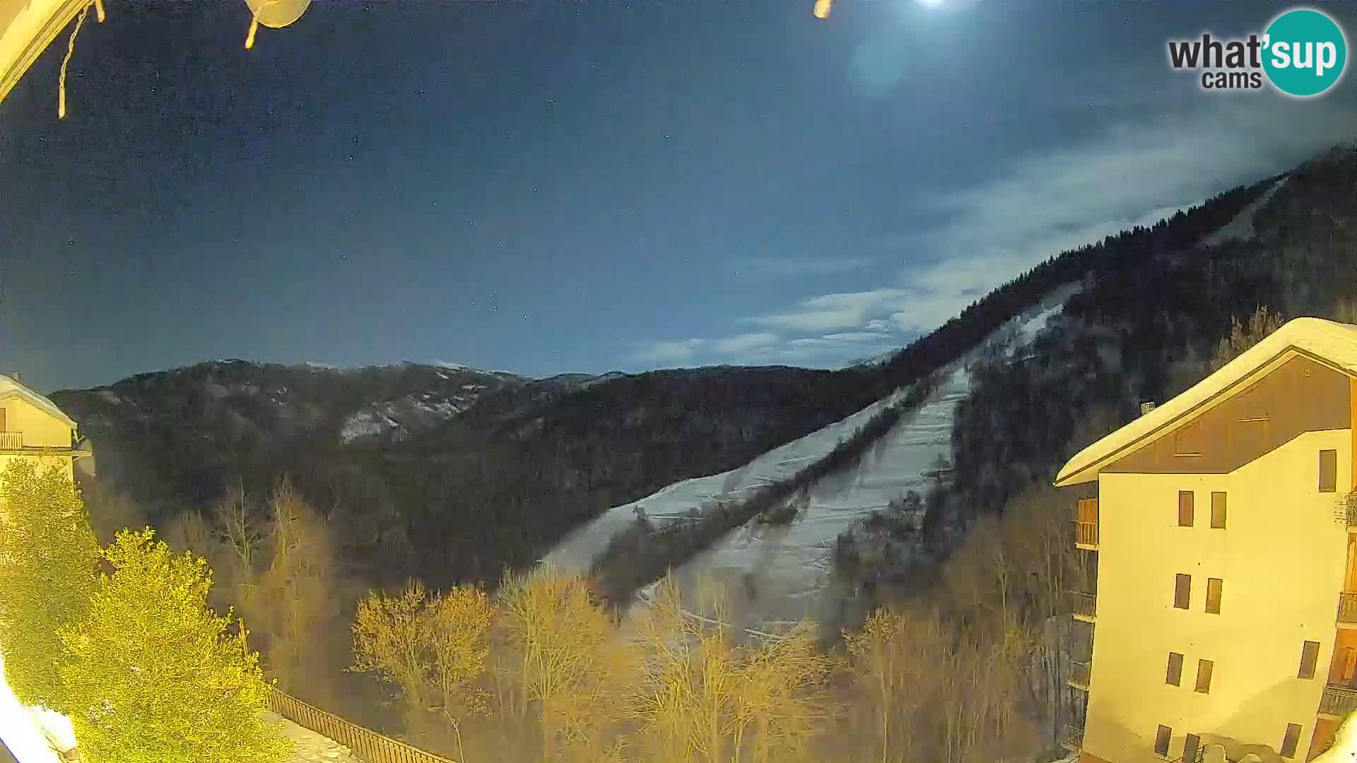 Cardini di Roburent – pogled na Monte Alpet