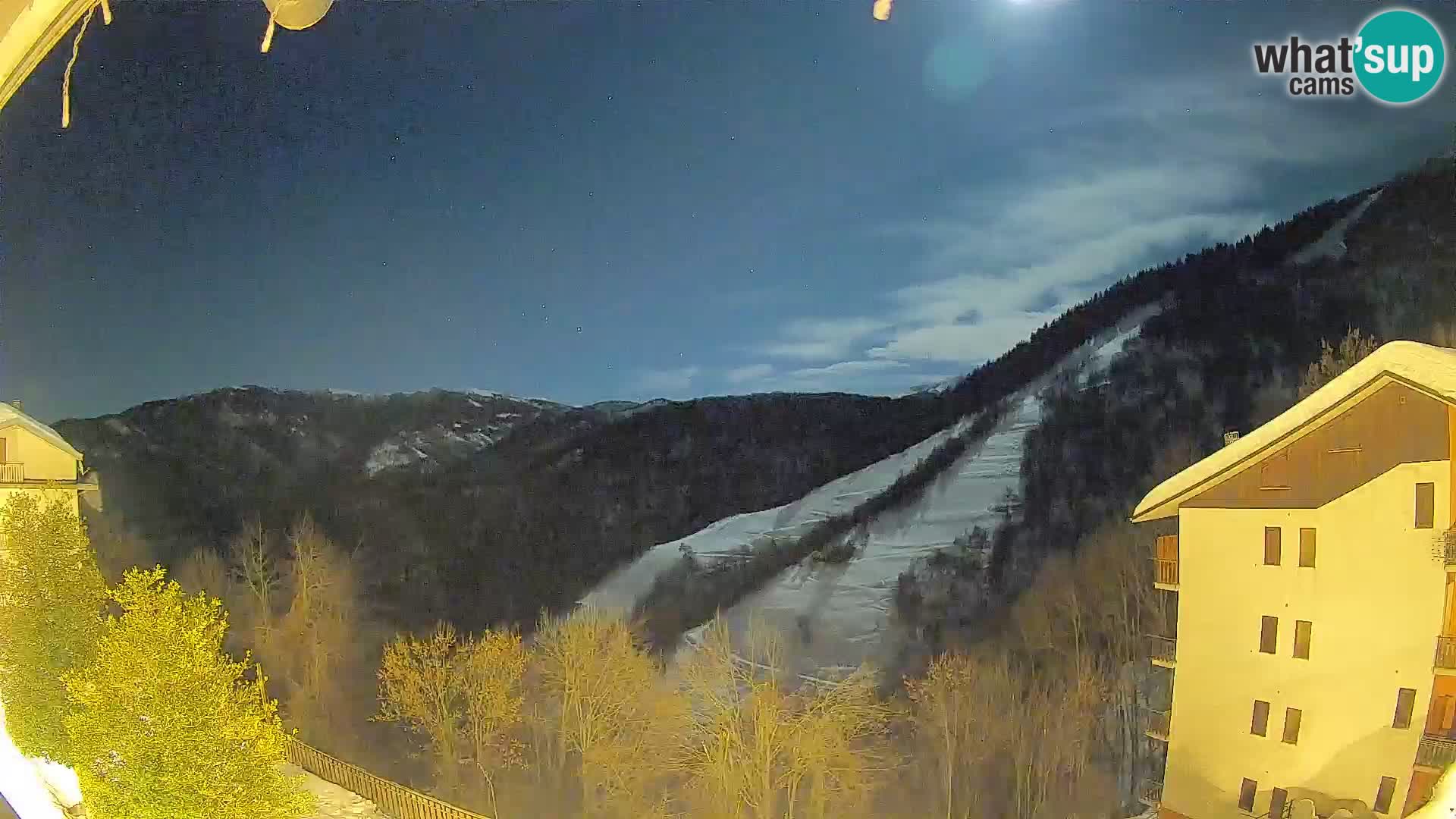 Cardini di Roburent – pogled na Monte Alpet