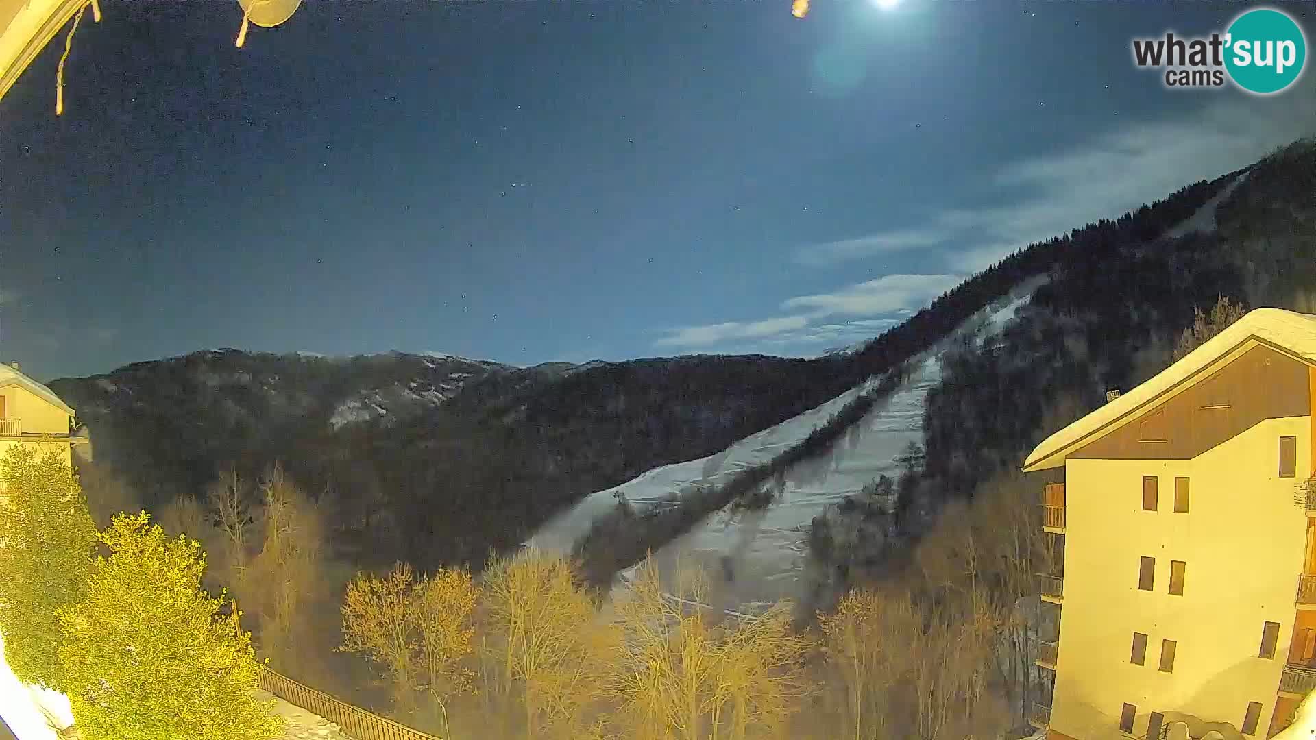 Cardini di Roburent – pogled na Monte Alpet