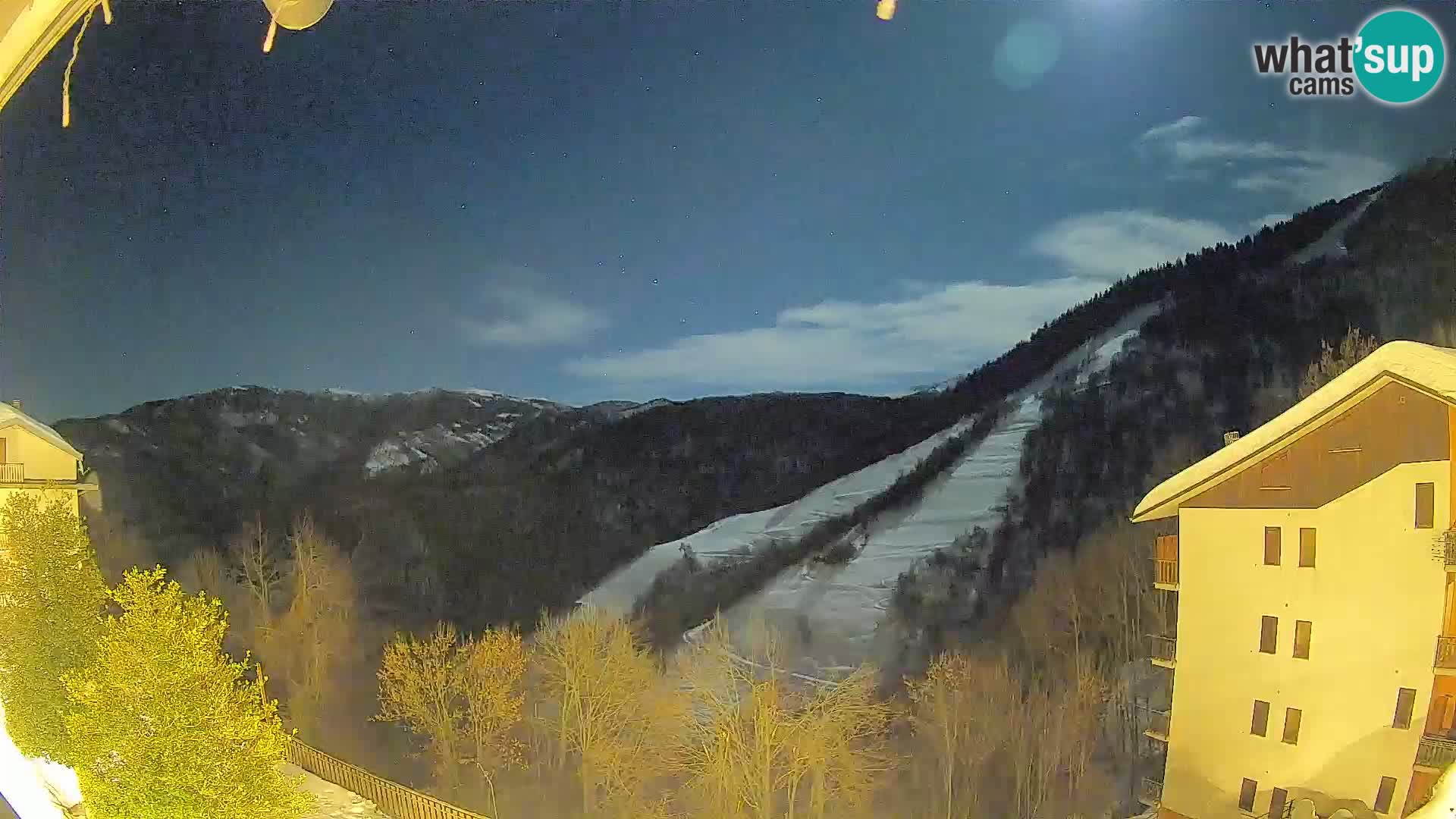 Cardini di Roburent – pogled na Monte Alpet