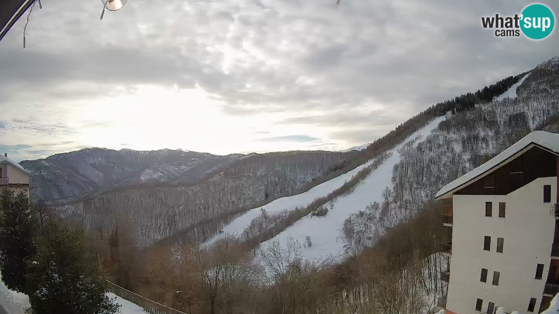 Cardini di Roburent – pogled na Monte Alpet