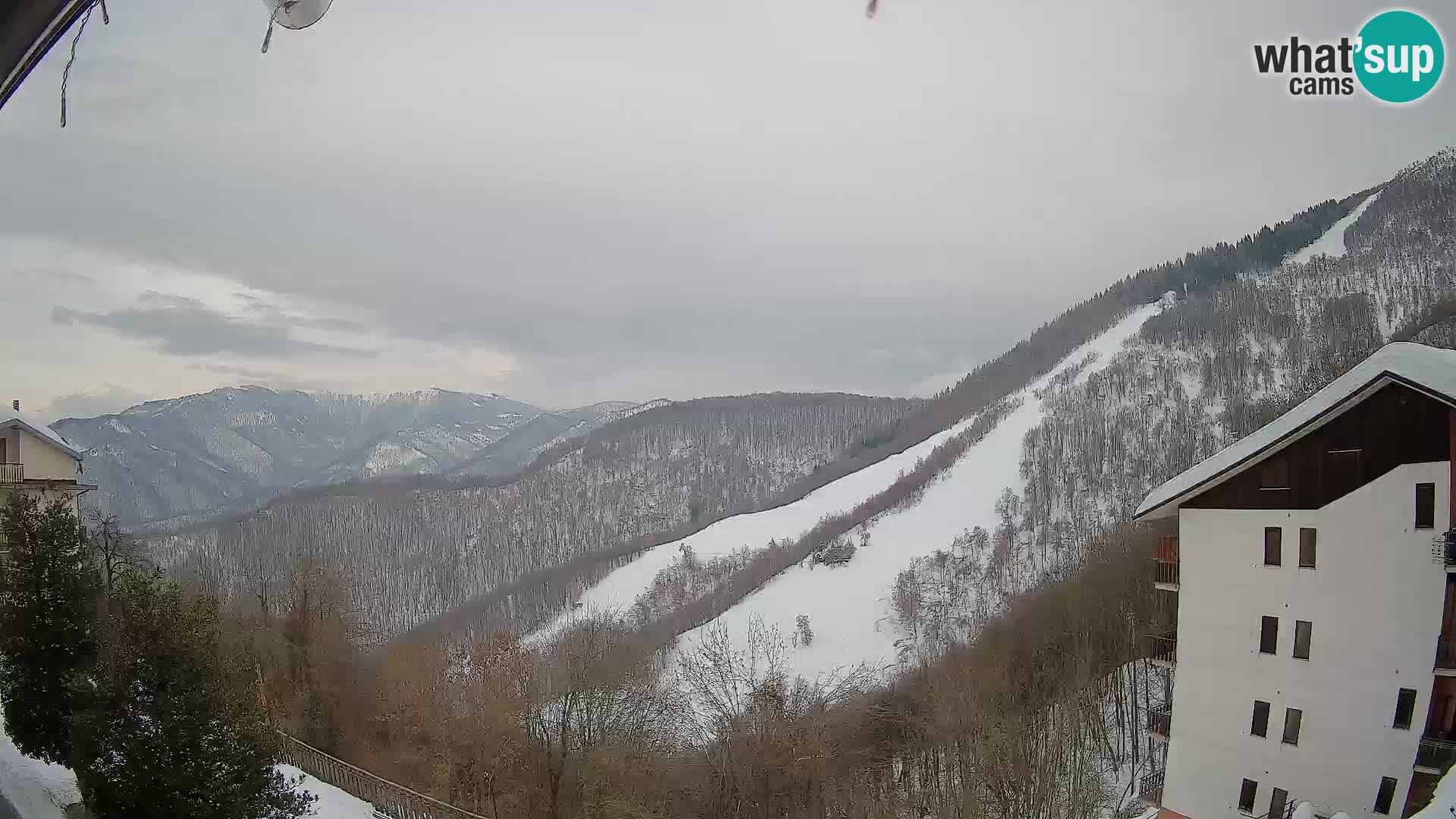 Cardini di Roburent – vista al Monte Alpet