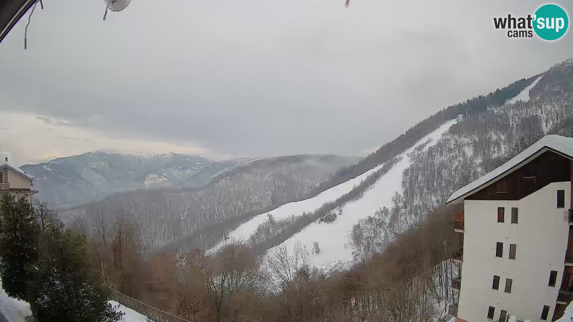Cardini di Roburent – vista al Monte Alpet