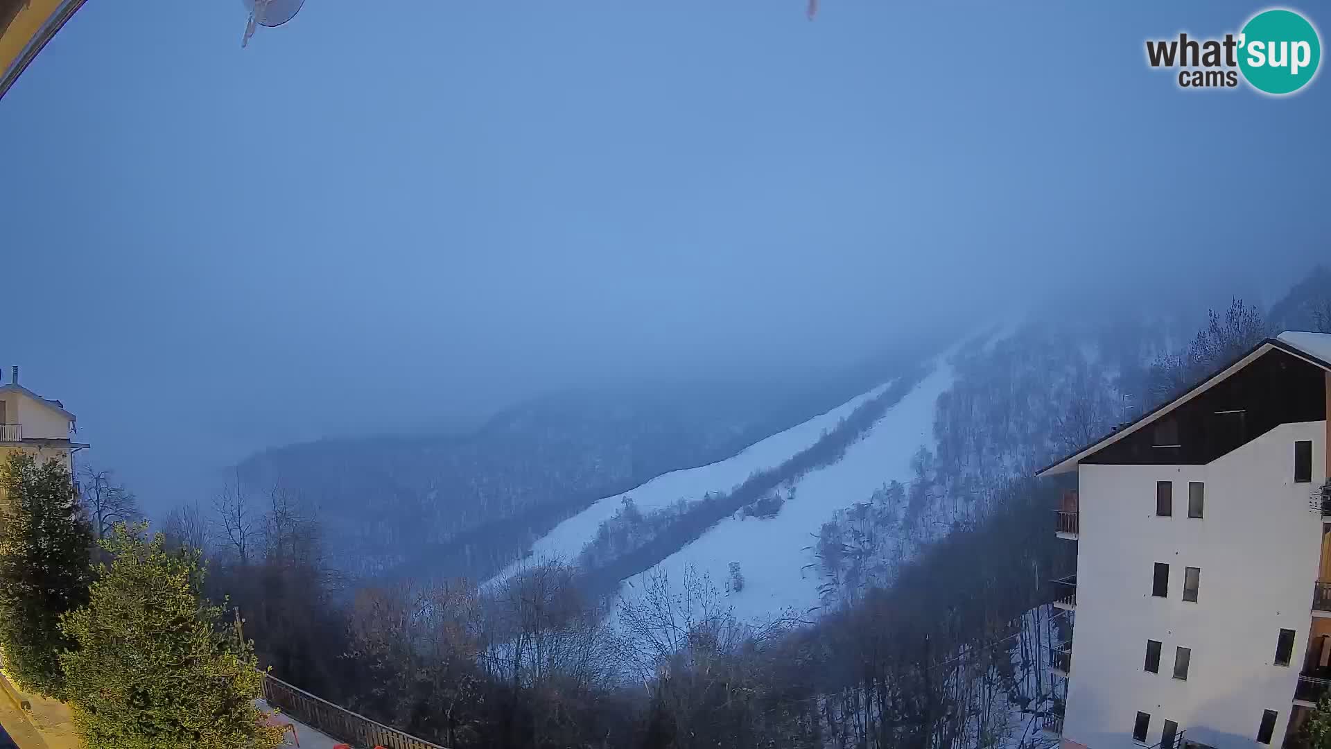 Cardini di Roburent – view to Monte Alpet