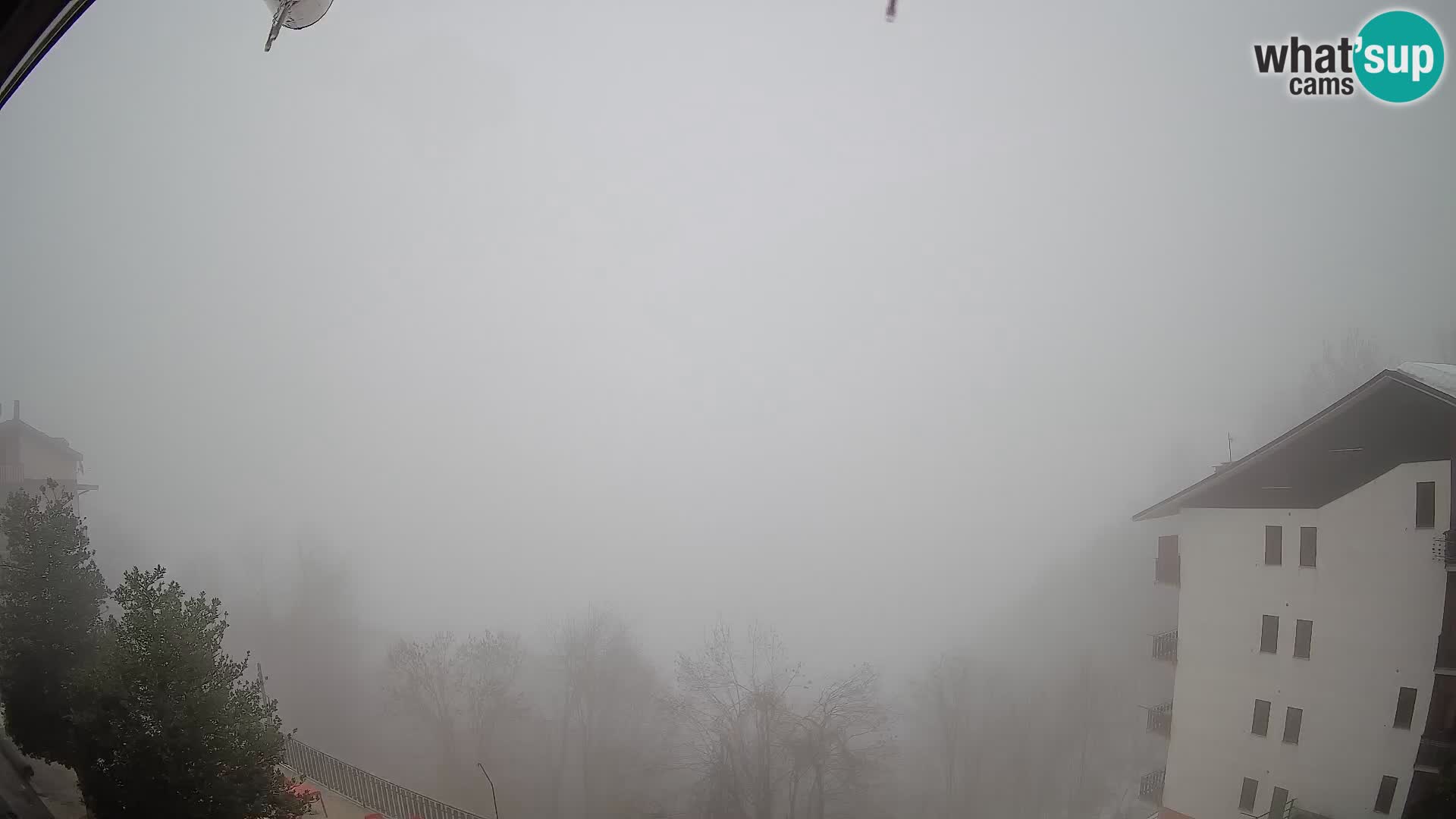 Cardini di Roburent – pogled na Monte Alpet