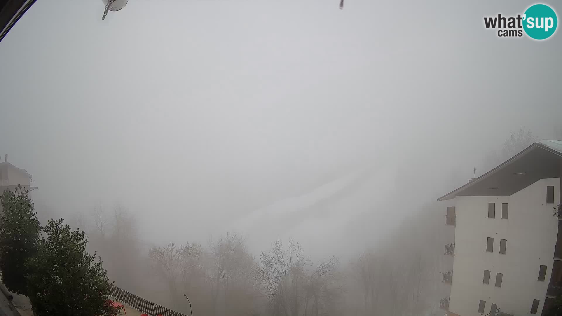 Cardini di Roburent – pogled na Monte Alpet