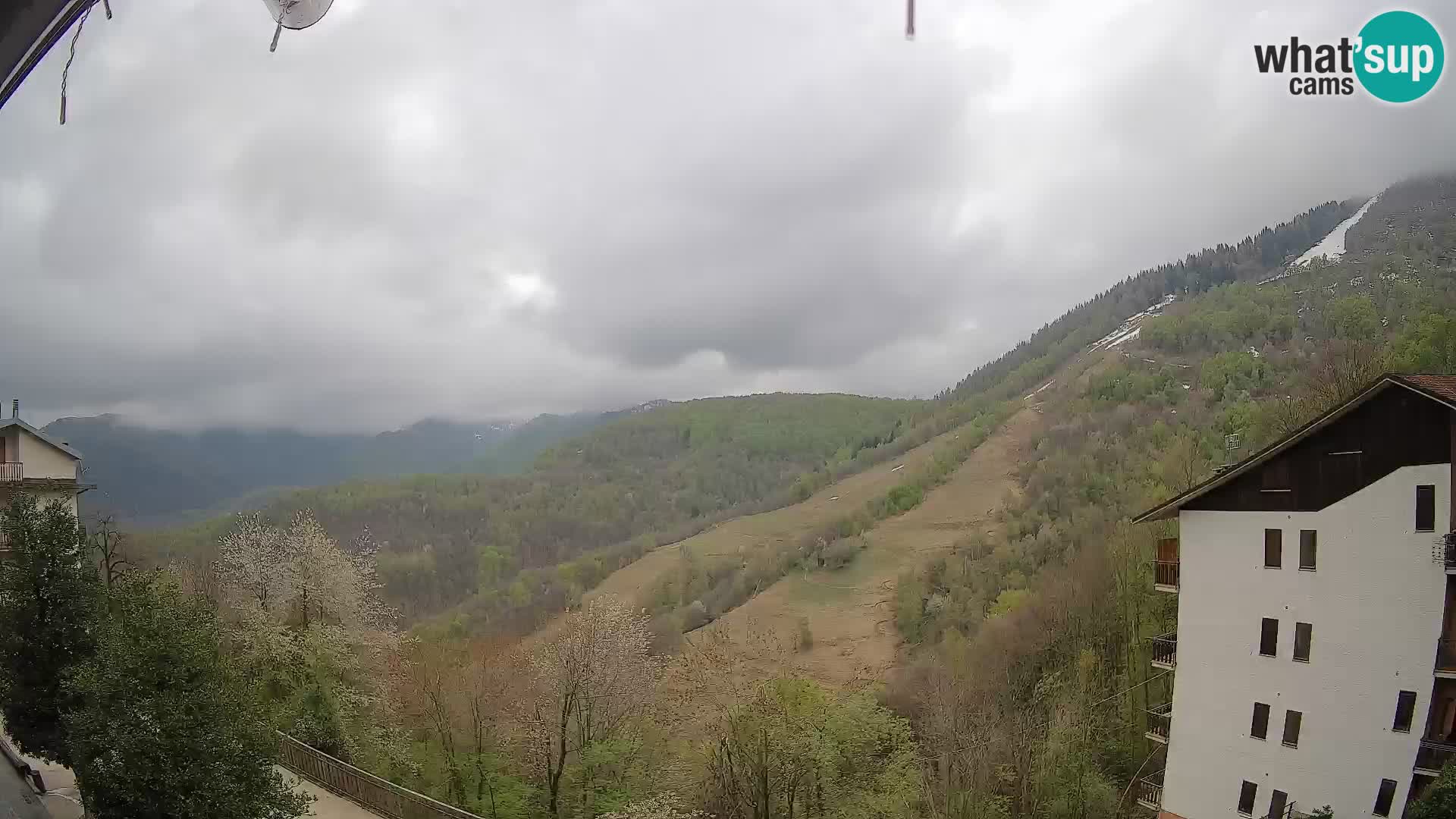Cardini di Roburent – view to Monte Alpet