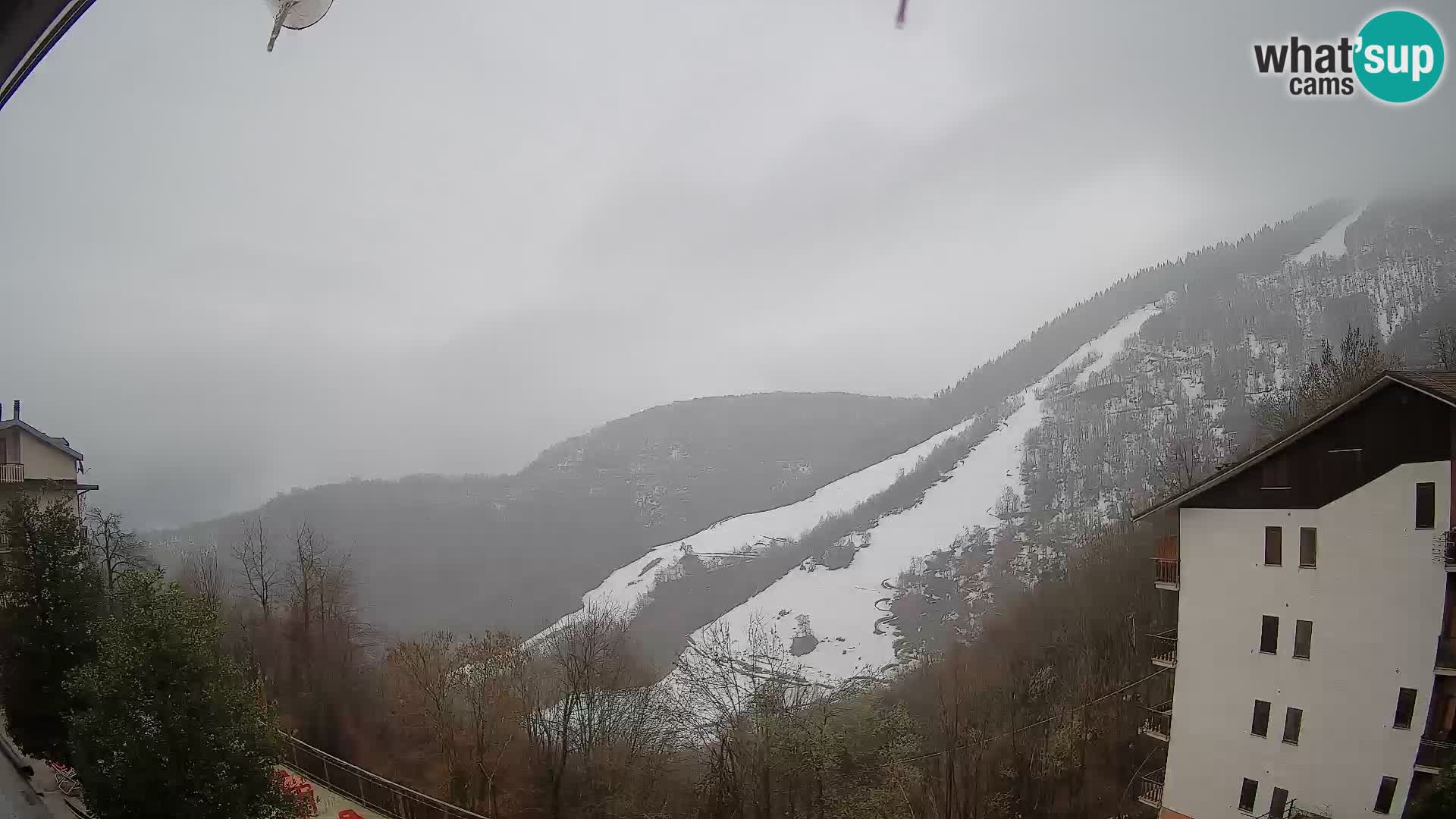Cardini di Roburent – view to Monte Alpet