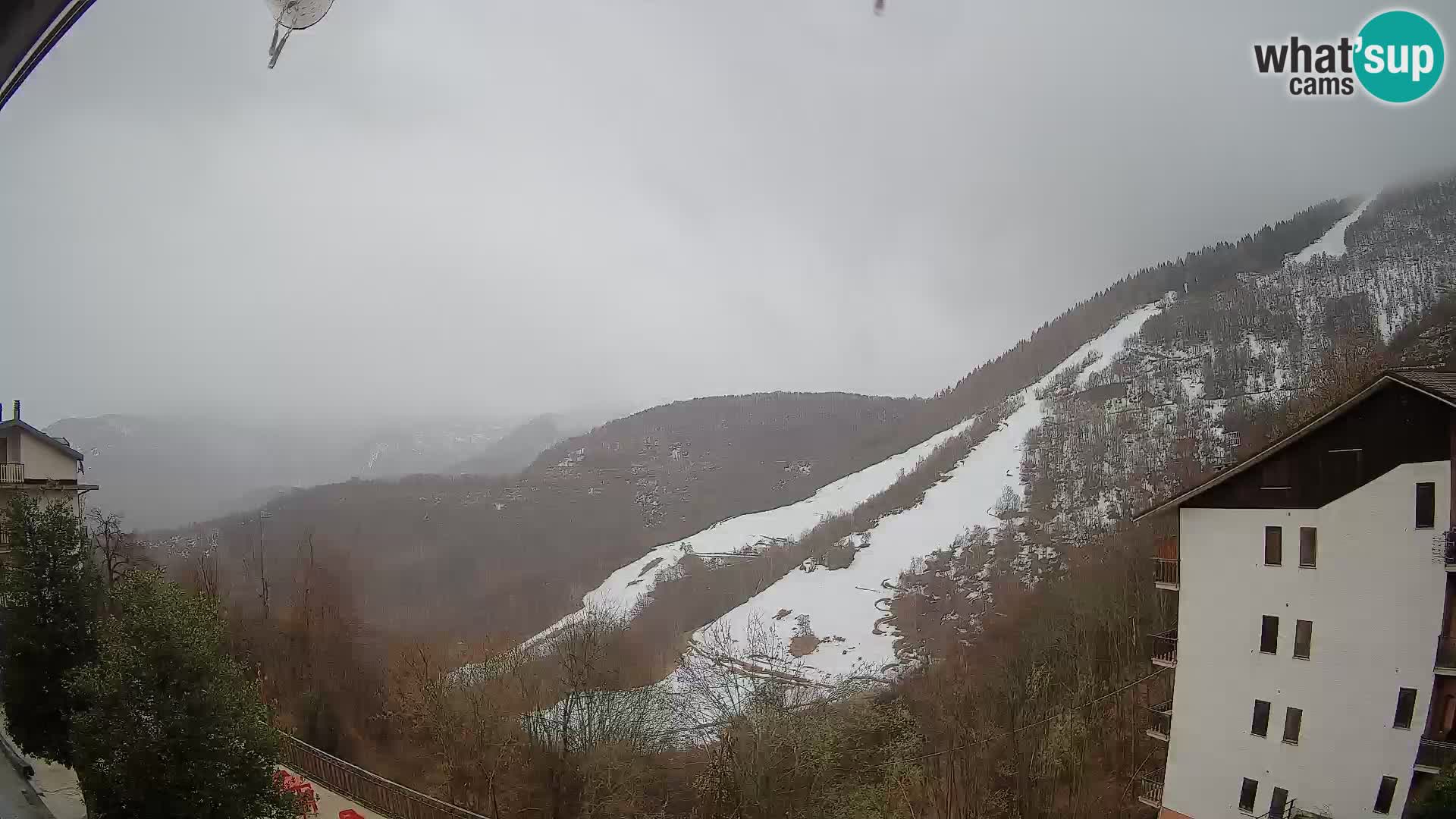 Cardini di Roburent – view to Monte Alpet