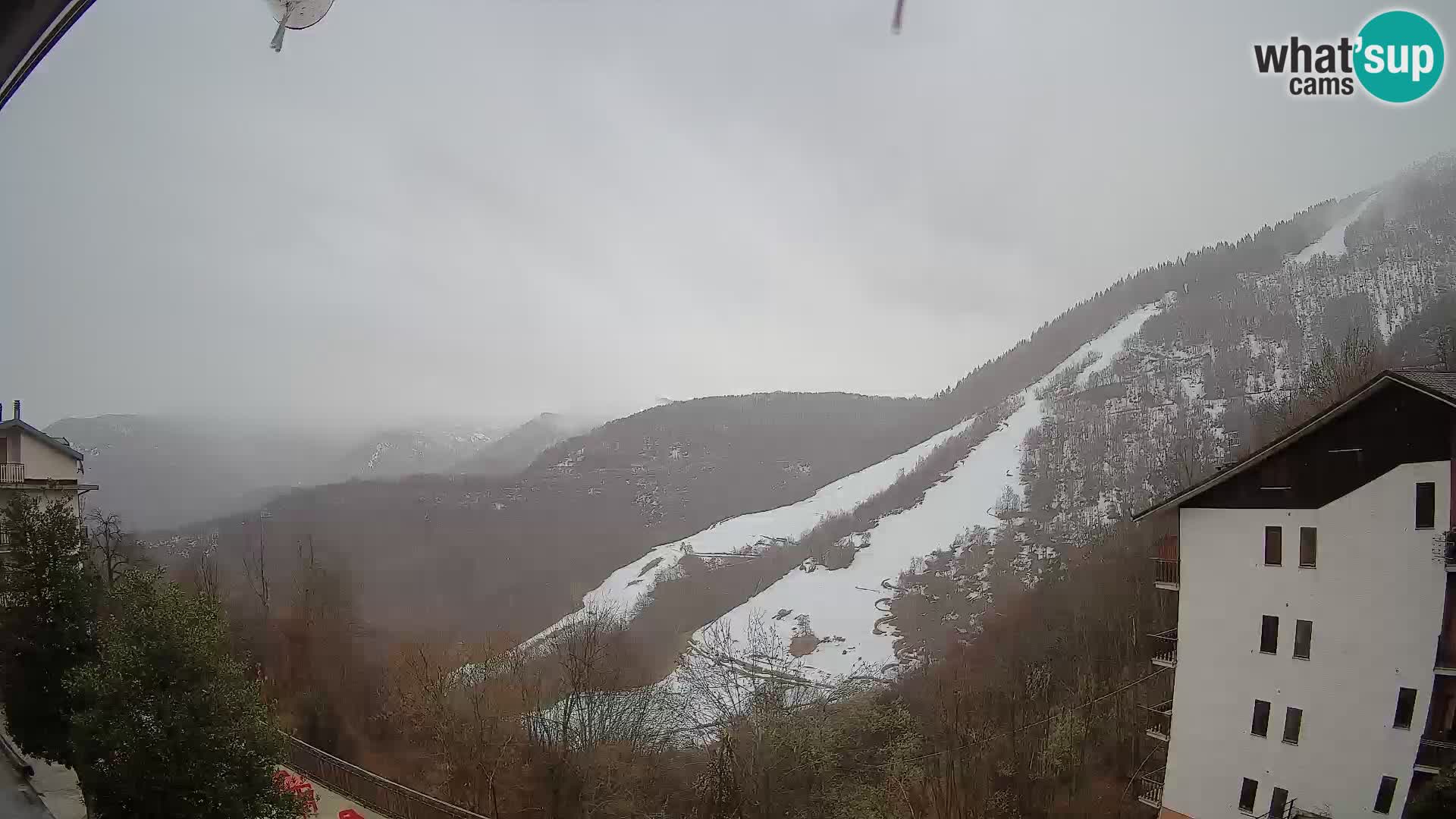 Cardini di Roburent – pogled na Monte Alpet