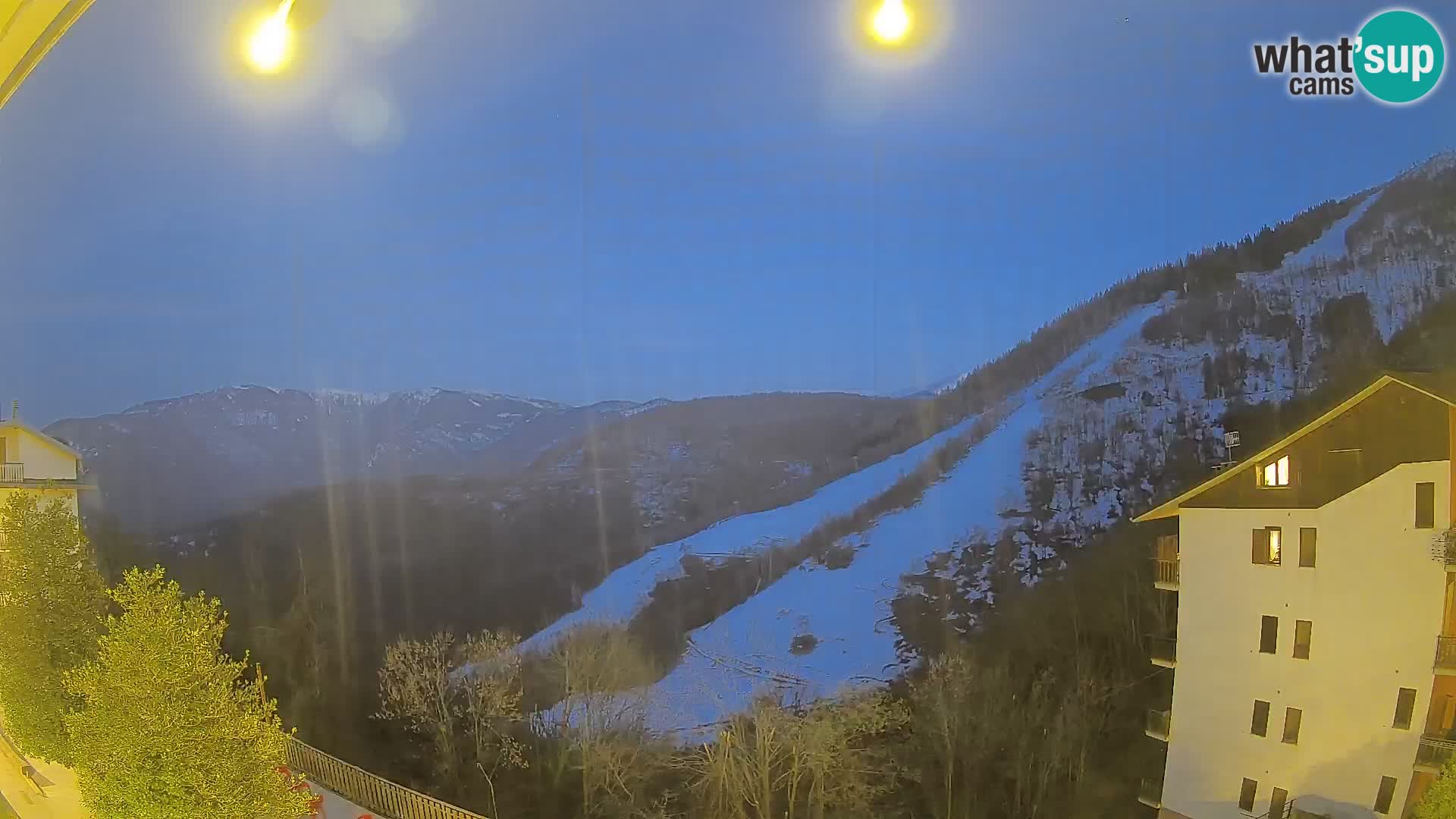 Cardini di Roburent – pogled na Monte Alpet