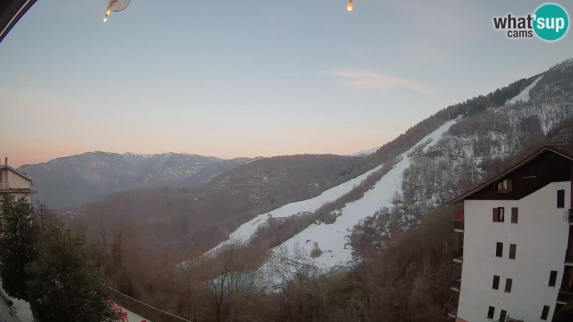 Cardini di Roburent – pogled na Monte Alpet