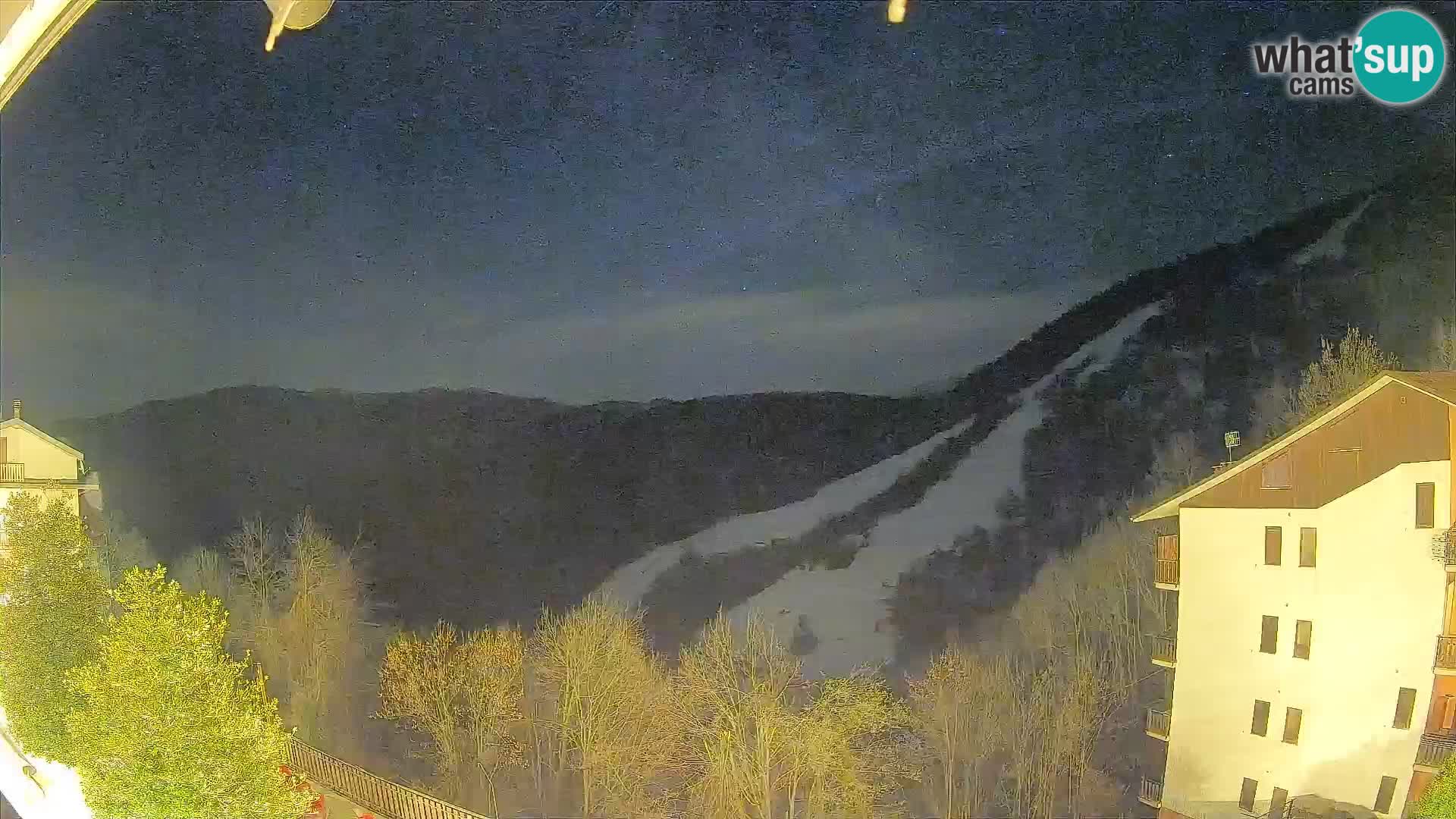 Cardini di Roburent – vista al Monte Alpet