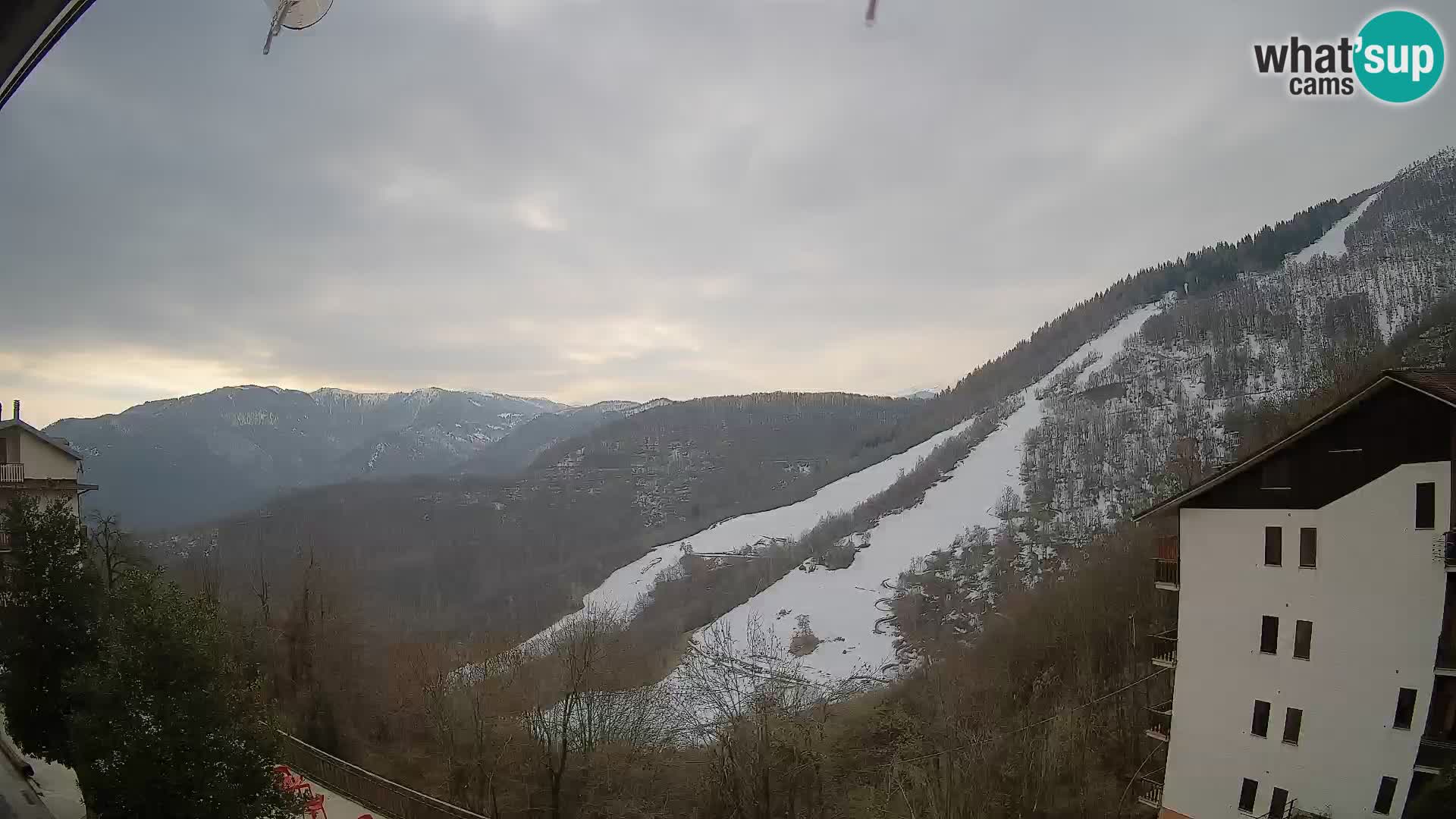 Cardini di Roburent – pogled na Monte Alpet