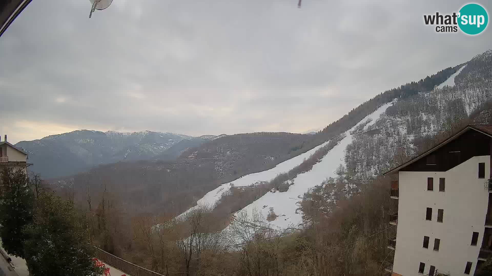 Cardini di Roburent – pogled na Monte Alpet