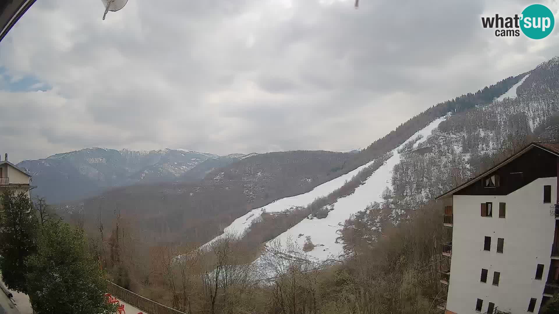 Cardini di Roburent – pogled na Monte Alpet