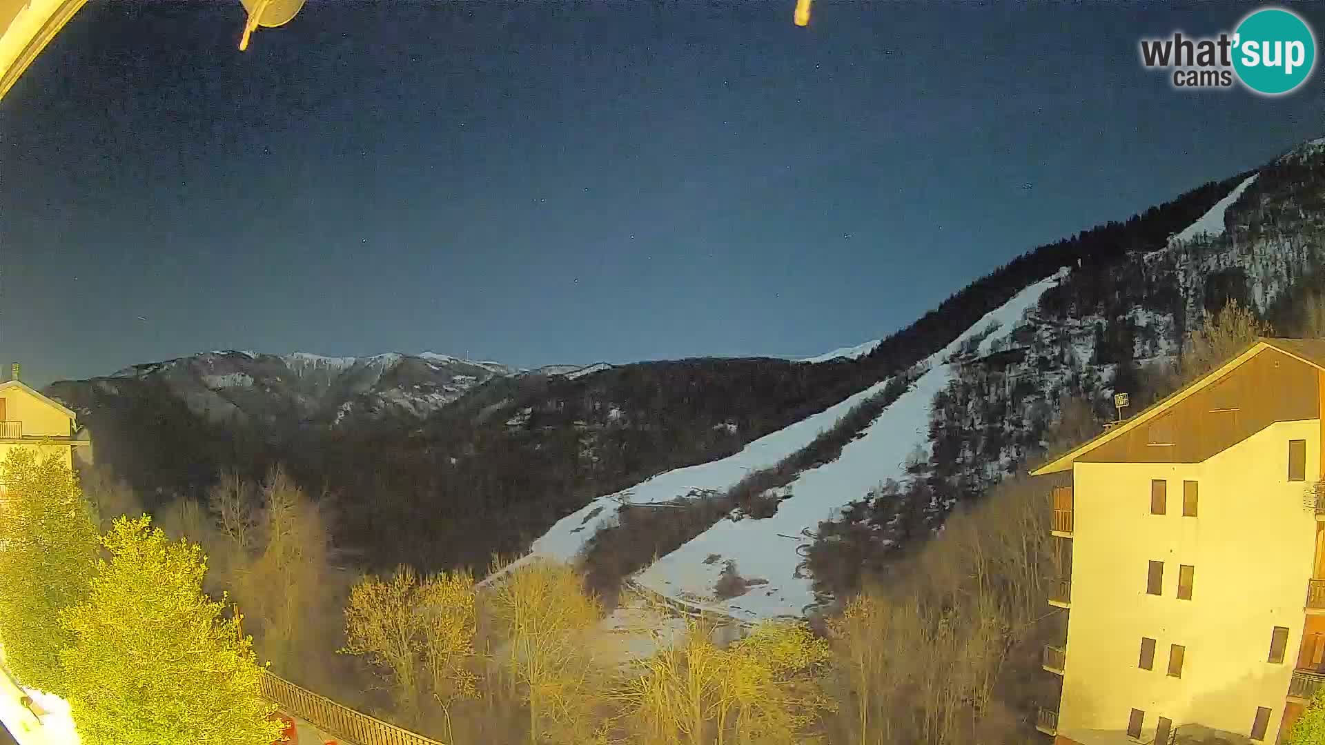 Cardini di Roburent – view to Monte Alpet