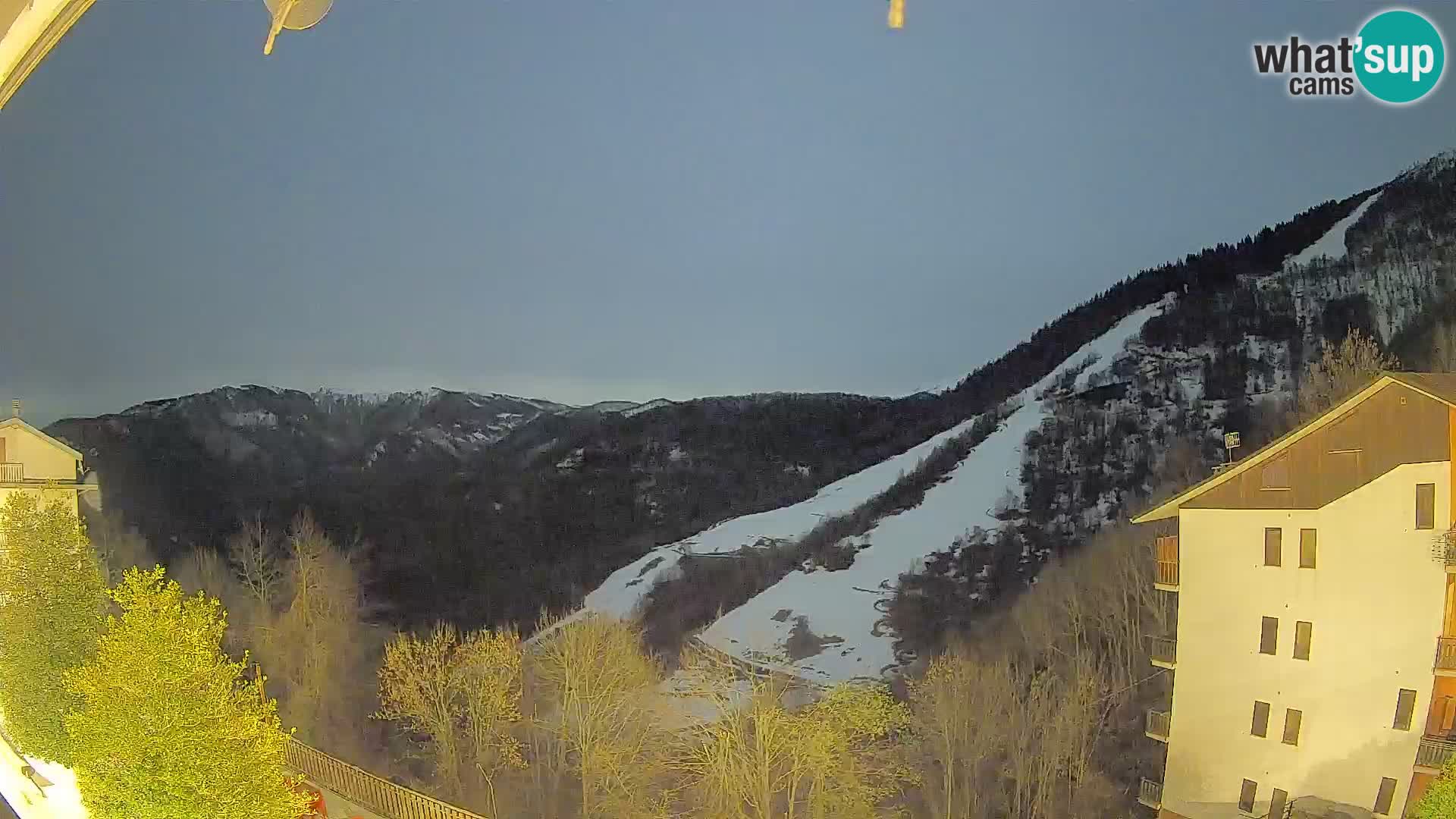 Cardini di Roburent – view to Monte Alpet