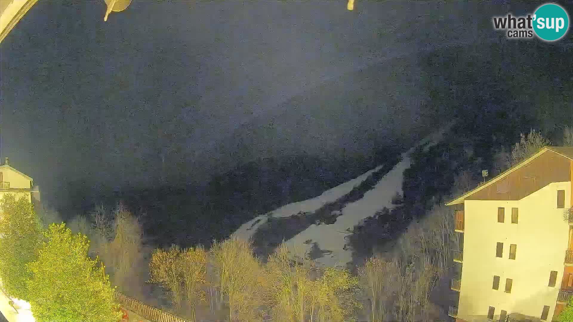 Cardini di Roburent – pogled na Monte Alpet