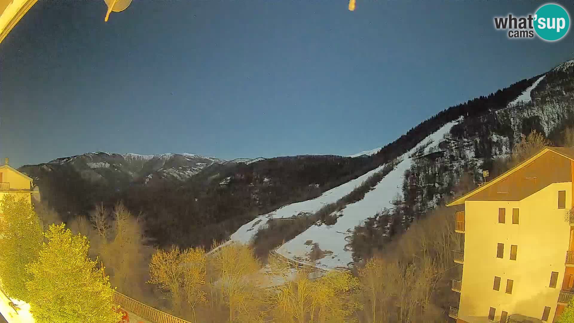 Cardini di Roburent – view to Monte Alpet