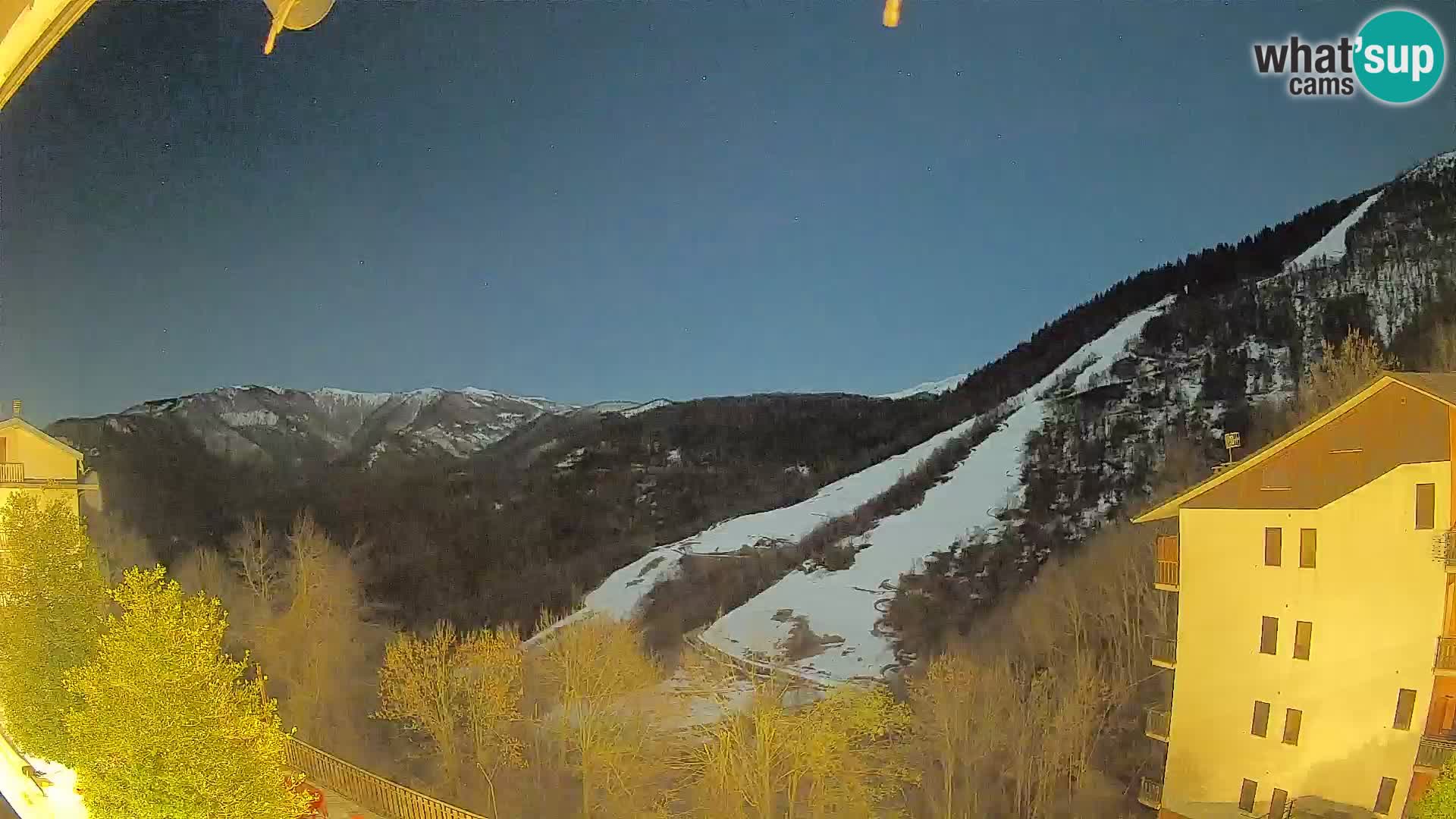 Cardini di Roburent – view to Monte Alpet