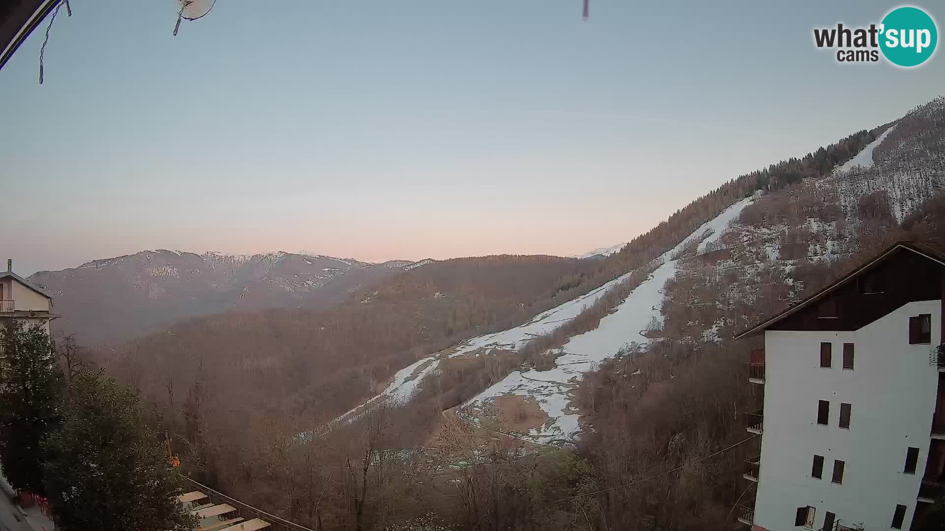 Cardini di Roburent – pogled na Monte Alpet
